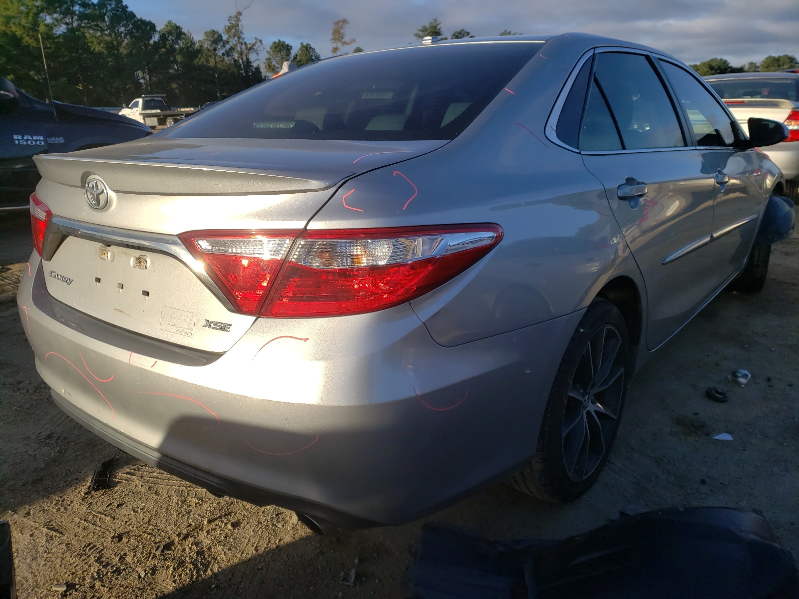 Photo 4 from auction – 2017 TOYOTA CAMRY LE with VIN 4T1BF1FK5HU372732