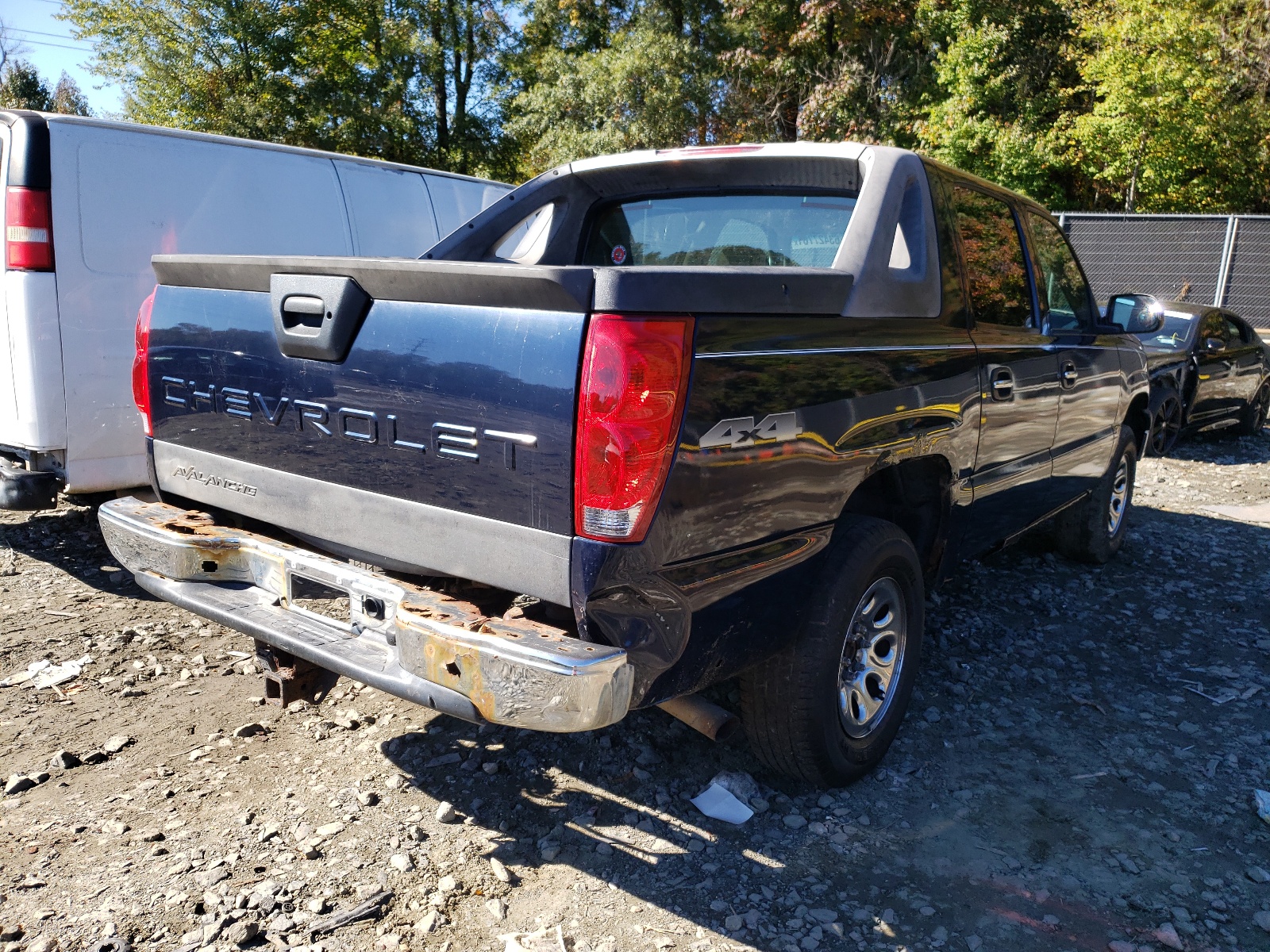 Photo 4 from auction – 2005 CHEVROLET AVALANCHE with VIN 3GNEK12Z45G197847