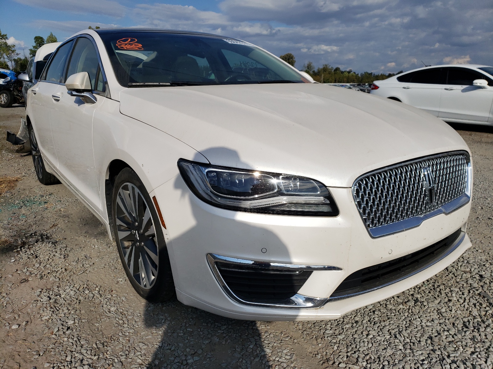 LINCOLN MKZ RESERV 2019 with VIN 3LN6L5E96KR601952 - Photo from auction