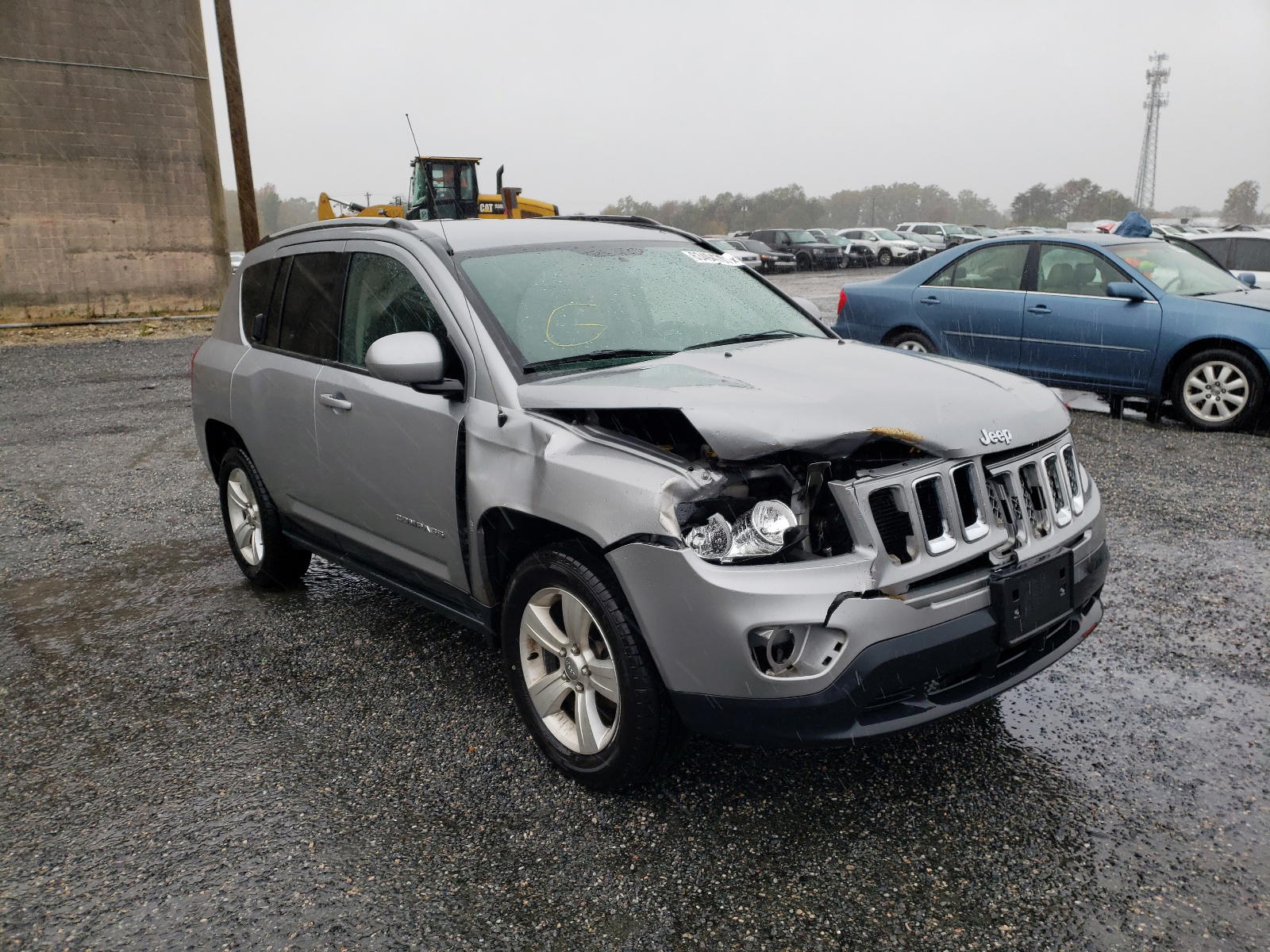 JEEP COMPASS LA 2015 with VIN 1C4NJDEB4FD259564 - Photo from auction