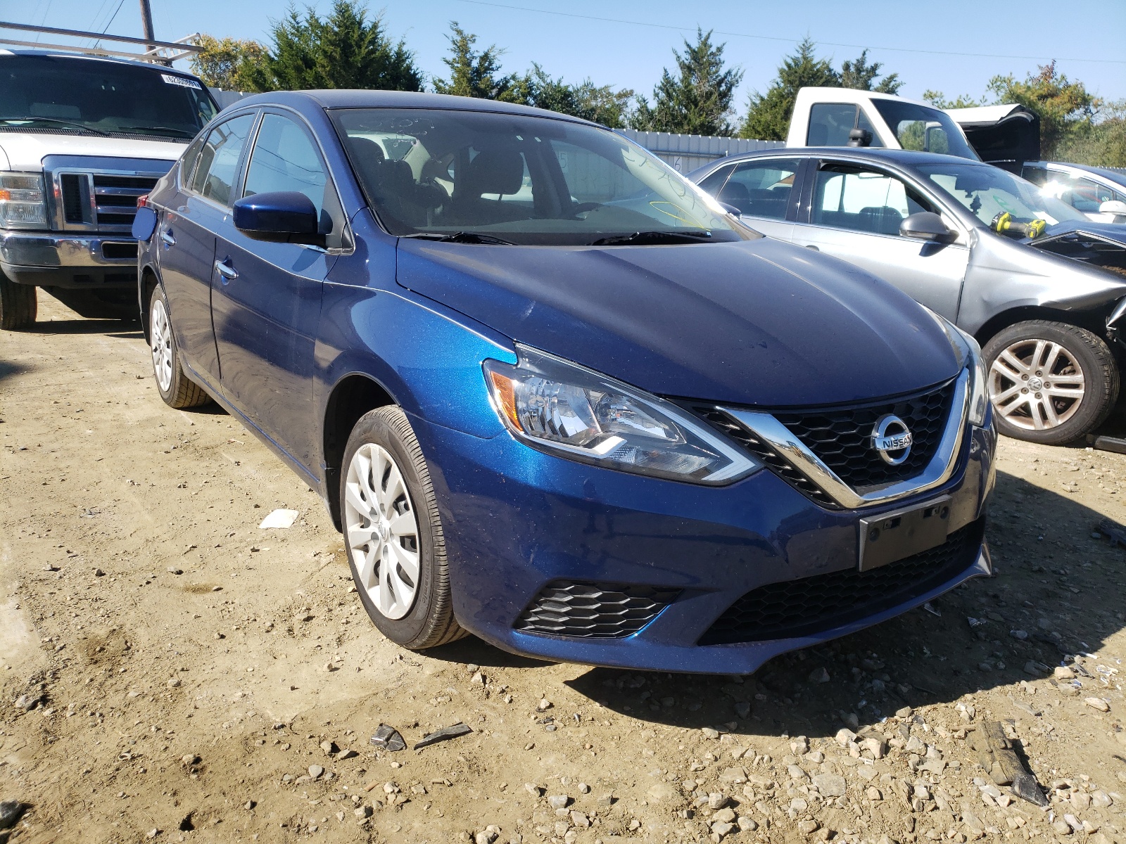 Photo 1 from auction – 2016 NISSAN SENTRA S with VIN 3N1AB7AP2GY254380