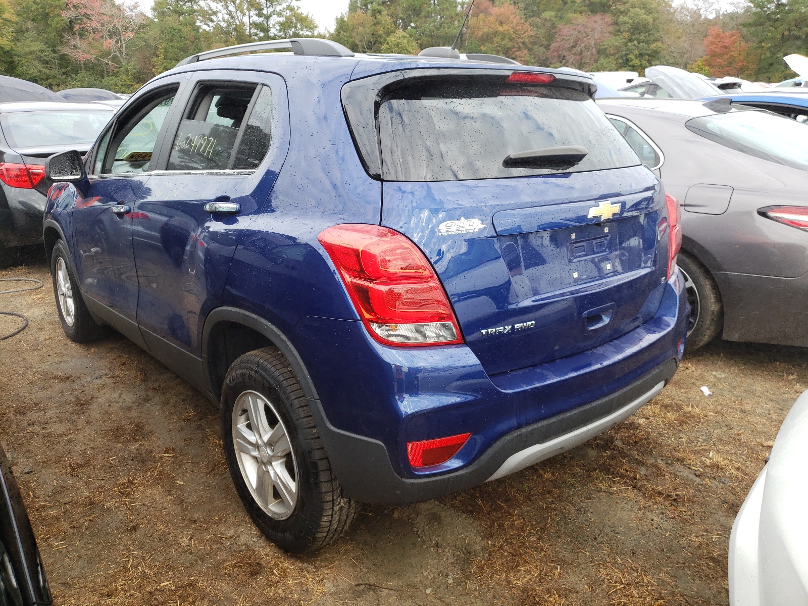 Photo 3 from auction – 2017 CHEVROLET TRAX 1LT with VIN 3GNCJPSB7HL186188