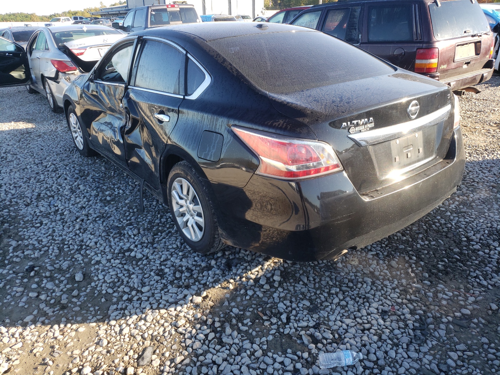 Photo 3 from auction – 2015 NISSAN ALTIMA 2.5 with VIN 1N4AL3AP8FN885848