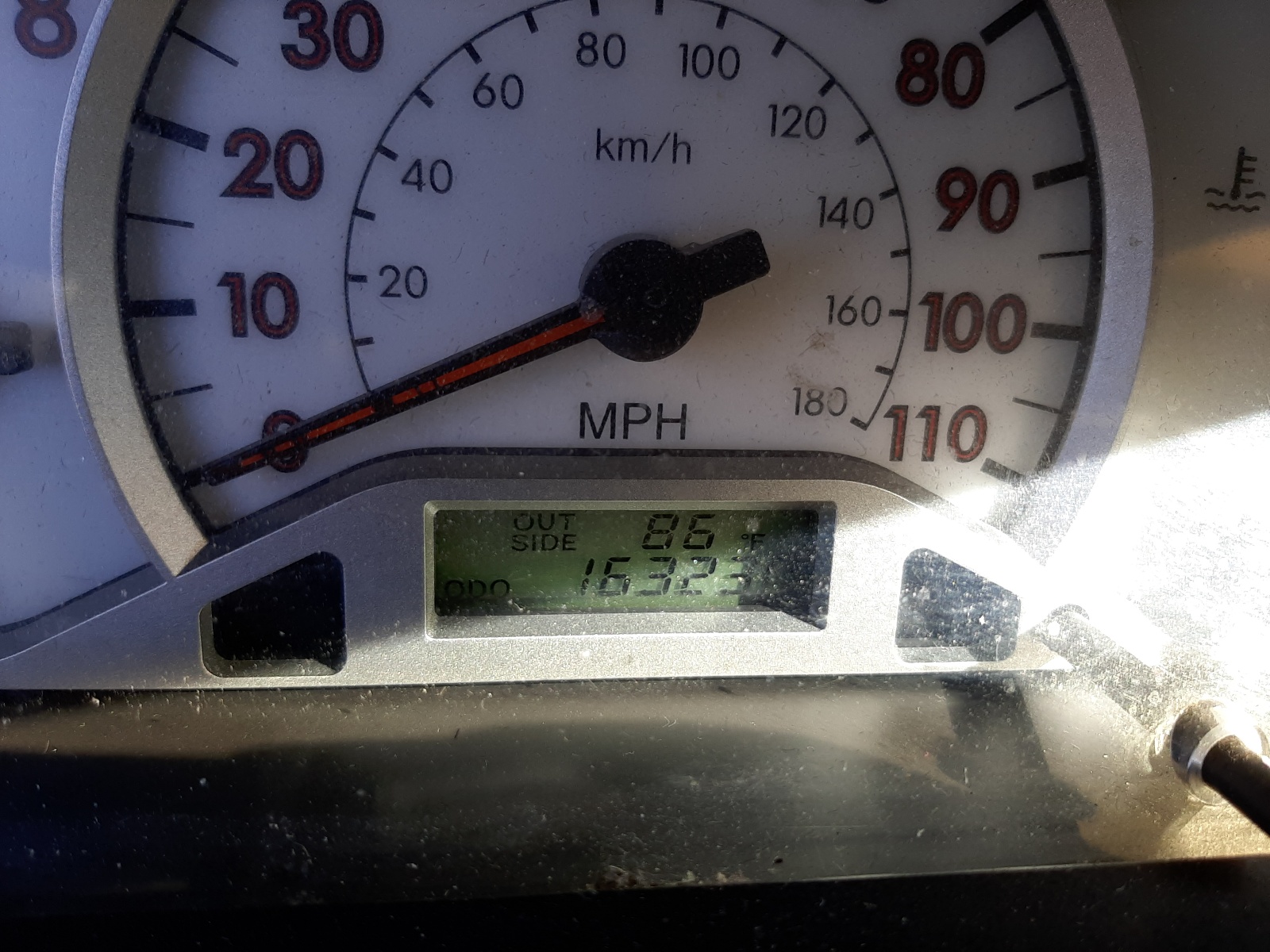 Photo 8 from auction – 2005 TOYOTA COROLLA CE with VIN 1NXBR32E85Z359911