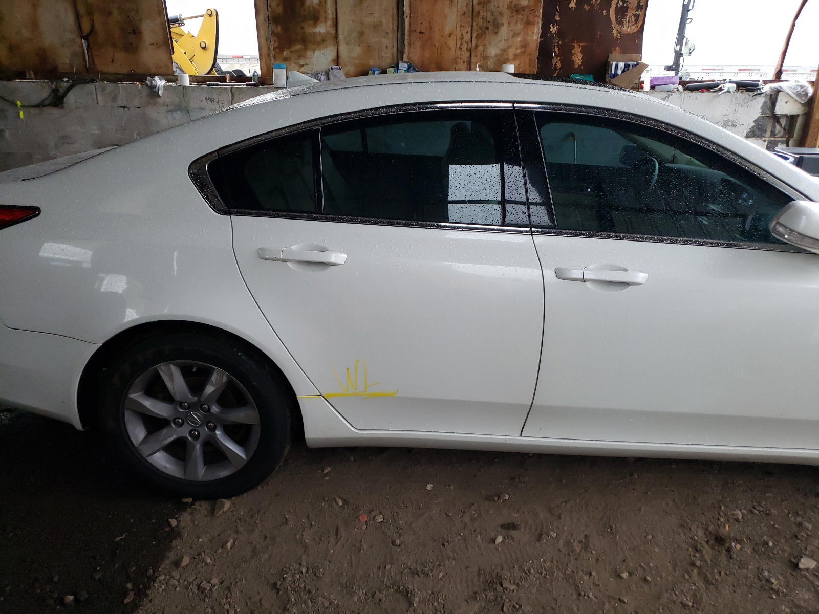 Photo 9 from auction – 2013 ACURA TL with VIN 19UUA8F22DA013386