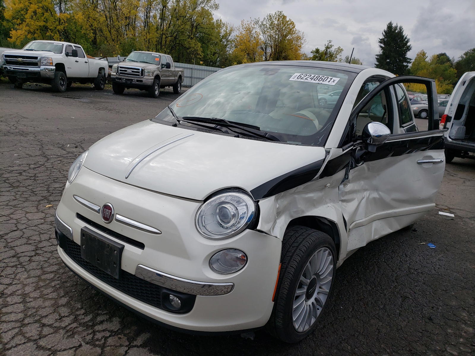 Photo 2 from auction – 2017 FIAT 500 LOUNGE with VIN 3C3CFFCR5HT704741