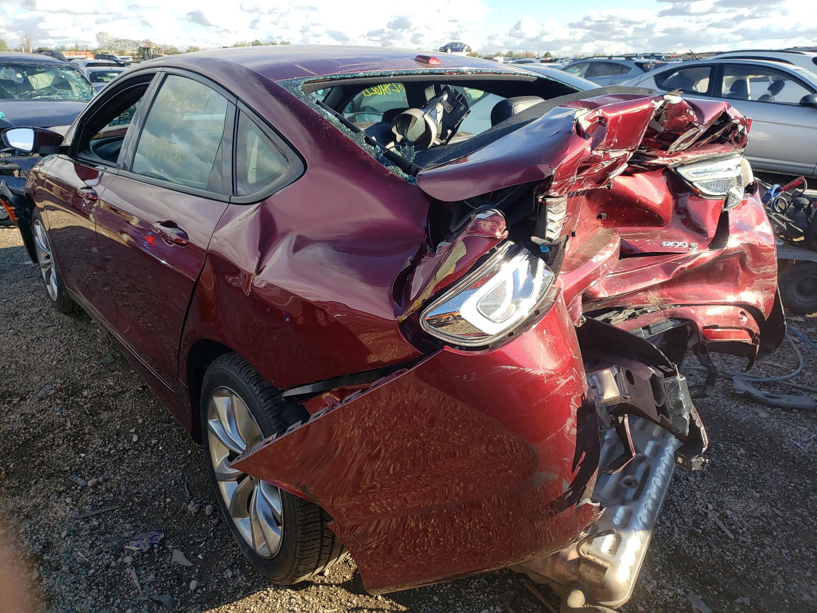 Photo 3 from auction – 2015 CHRYSLER 200 S with VIN 1C3CCCBB3FN638568