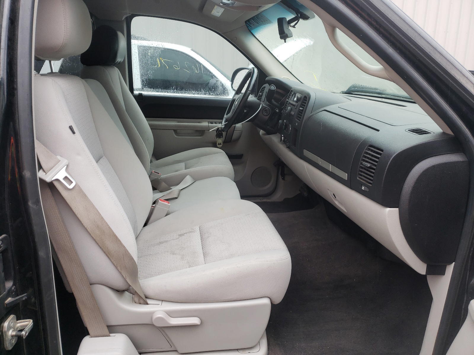 Photo 18 from auction – 2010 CHEVROLET SILVERADO with VIN 1GCSKSE30AZ164816