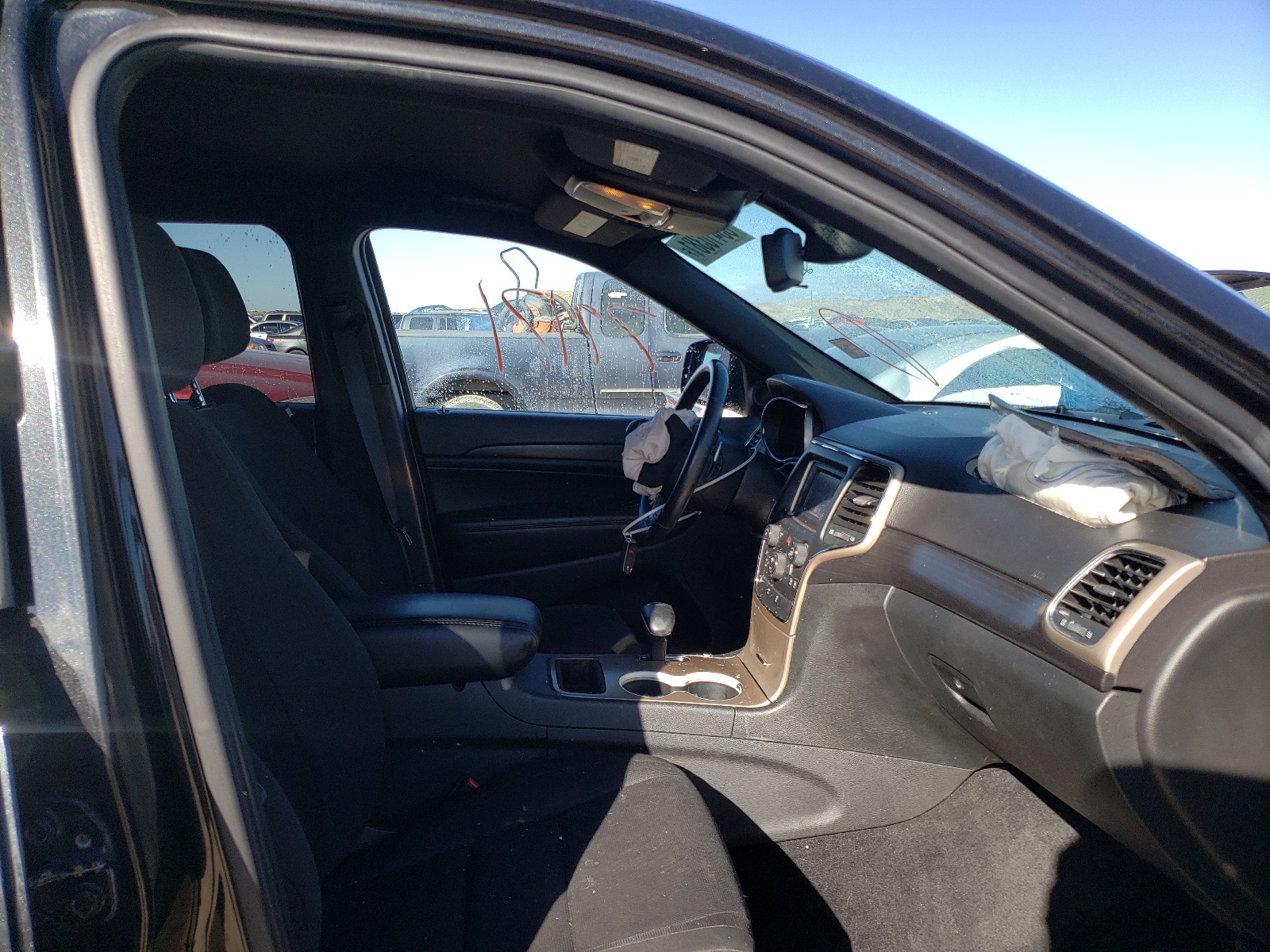 Photo 5 from auction – 2014 JEEP GRAND CHER with VIN 1C4RJFAG7EC316746