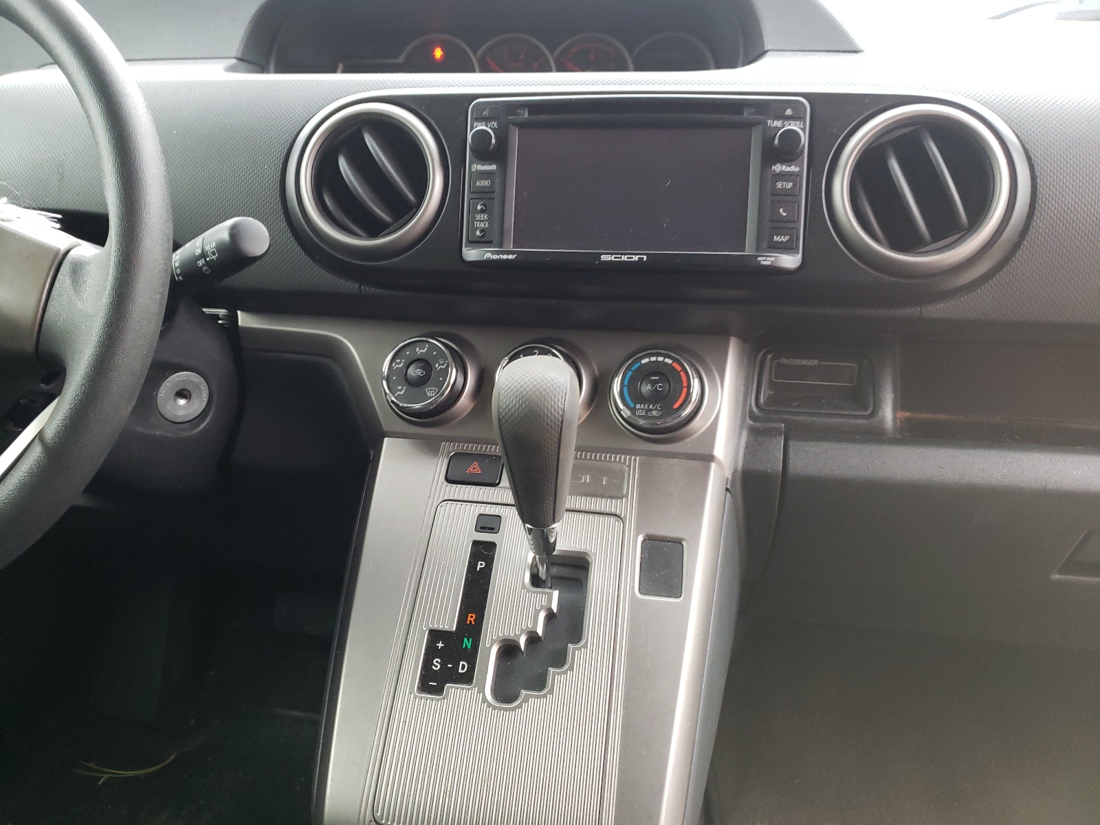 Photo 9 from auction – 2014 TOYOTA SCION XB with VIN JTLZE4FE7EJ060396