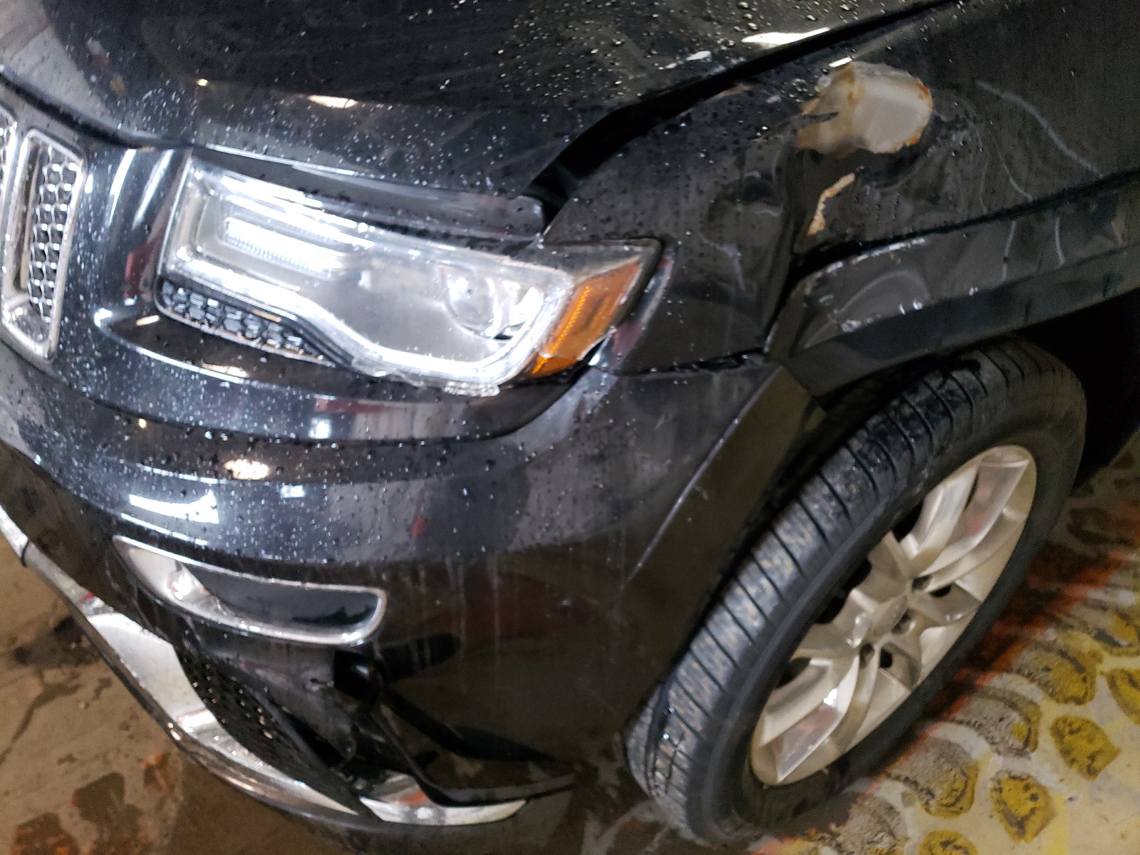 Photo 9 from auction – 2014 JEEP GRAND CHER with VIN 1C4RJFJM8EC302439