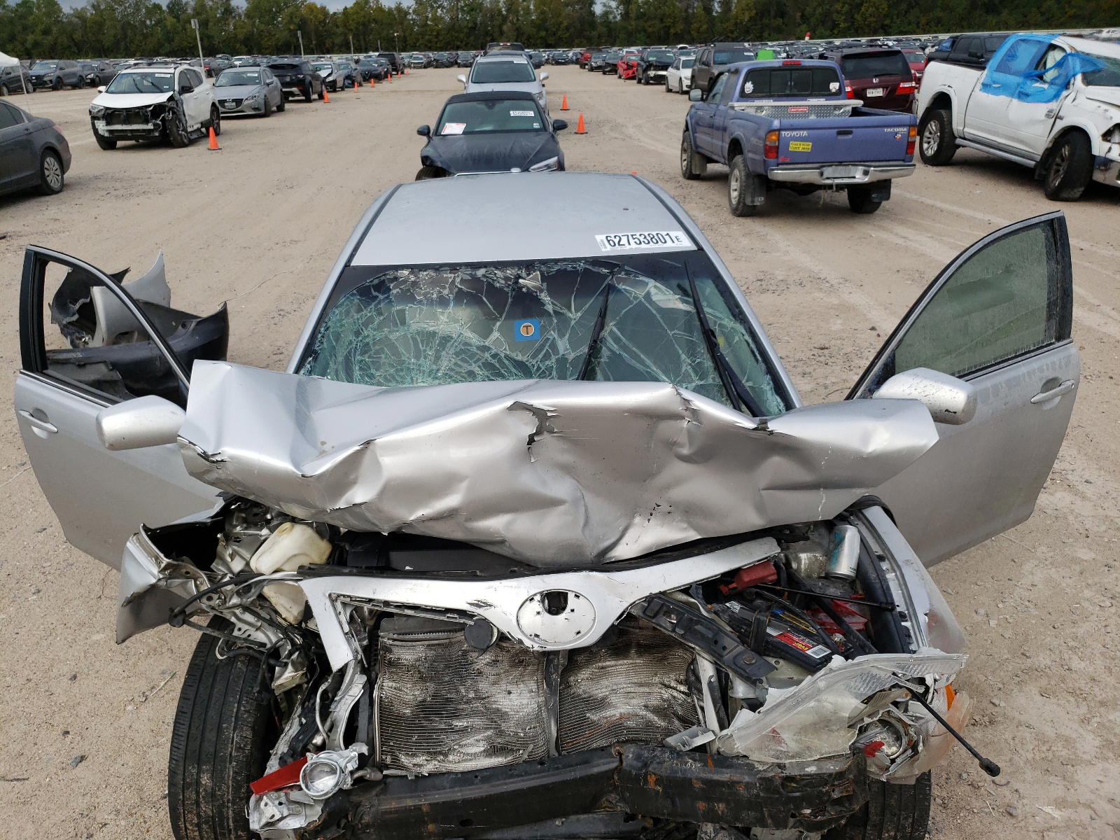 Photo 9 from auction – 2011 TOYOTA CAMRY BASE with VIN 4T1BF3EK1BU676807