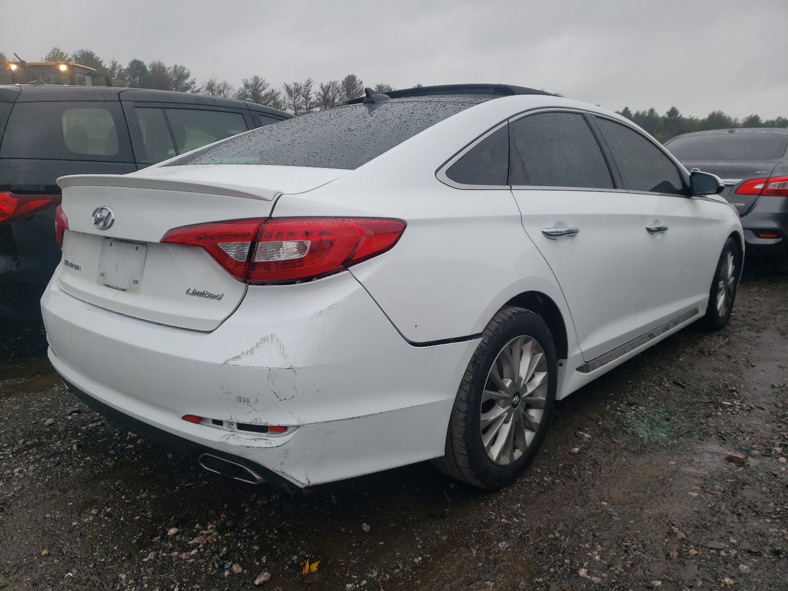 Photo 4 from auction – 2015 HYUNDAI SONATA SPO with VIN 5NPE34AF4FH038396