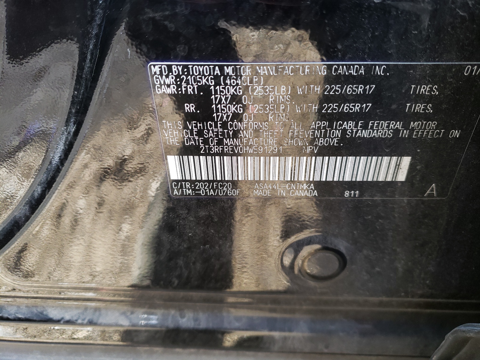 Photo 10 from auction – 2017 TOYOTA RAV4 XLE with VIN 2T3RFREV0HW591291