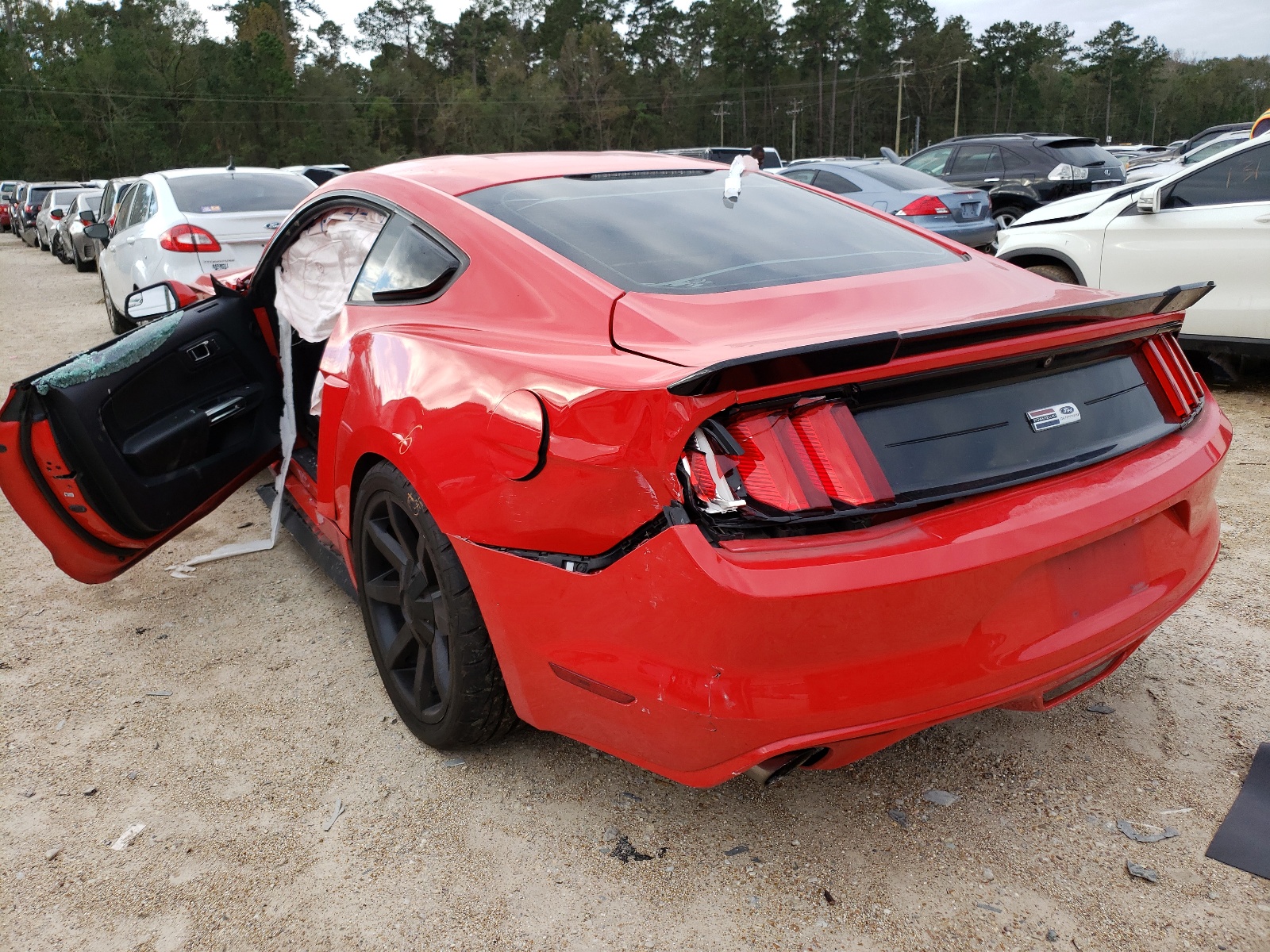 Photo 3 from auction – 2015 FORD MUSTANG with VIN 1FA6P8AM5F5301029