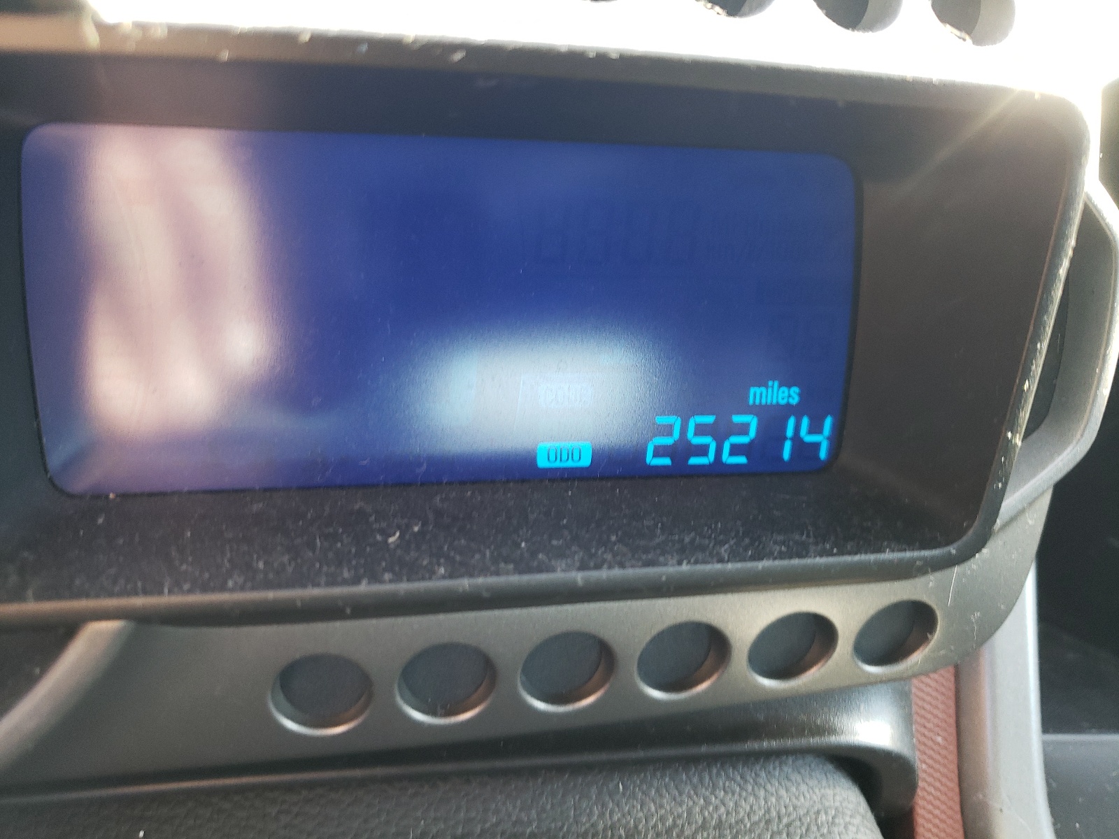 Photo 8 from auction – 2013 CHEVROLET SONIC LTZ with VIN 1G1JE5SB6D4145424