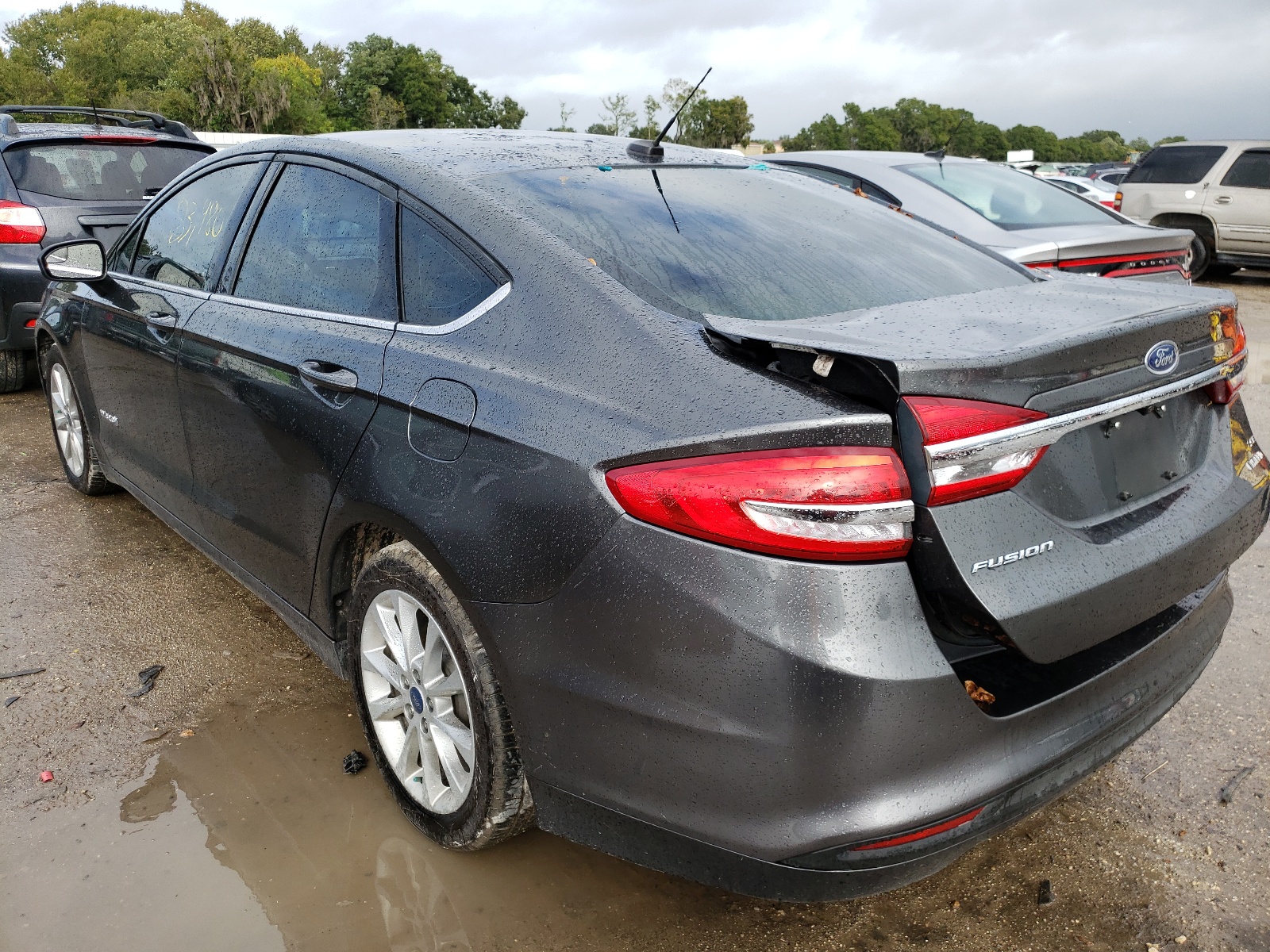 Photo 3 from auction – 2017 FORD FUSION HYB with VIN 3FA6P0LU6HR280044