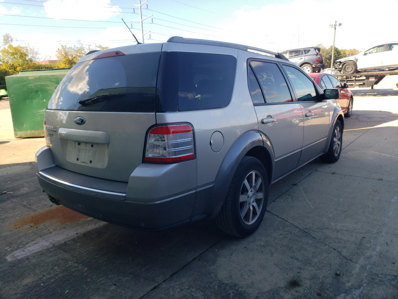 Photo 4 from auction – 2008 FORD TAURUS X S with VIN 1FMDK02W68GA13282
