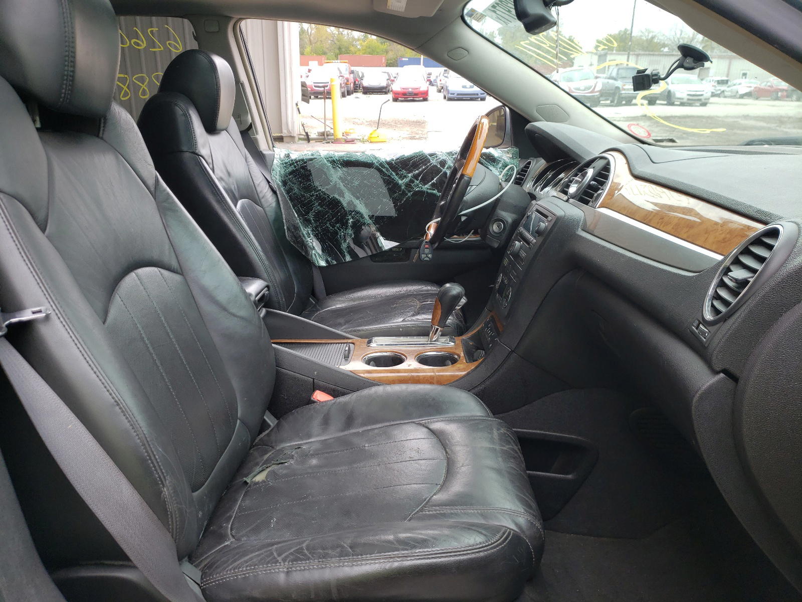 Photo 5 from auction – 2008 BUICK ENCLAVE CX with VIN 5GAEV23758J149488