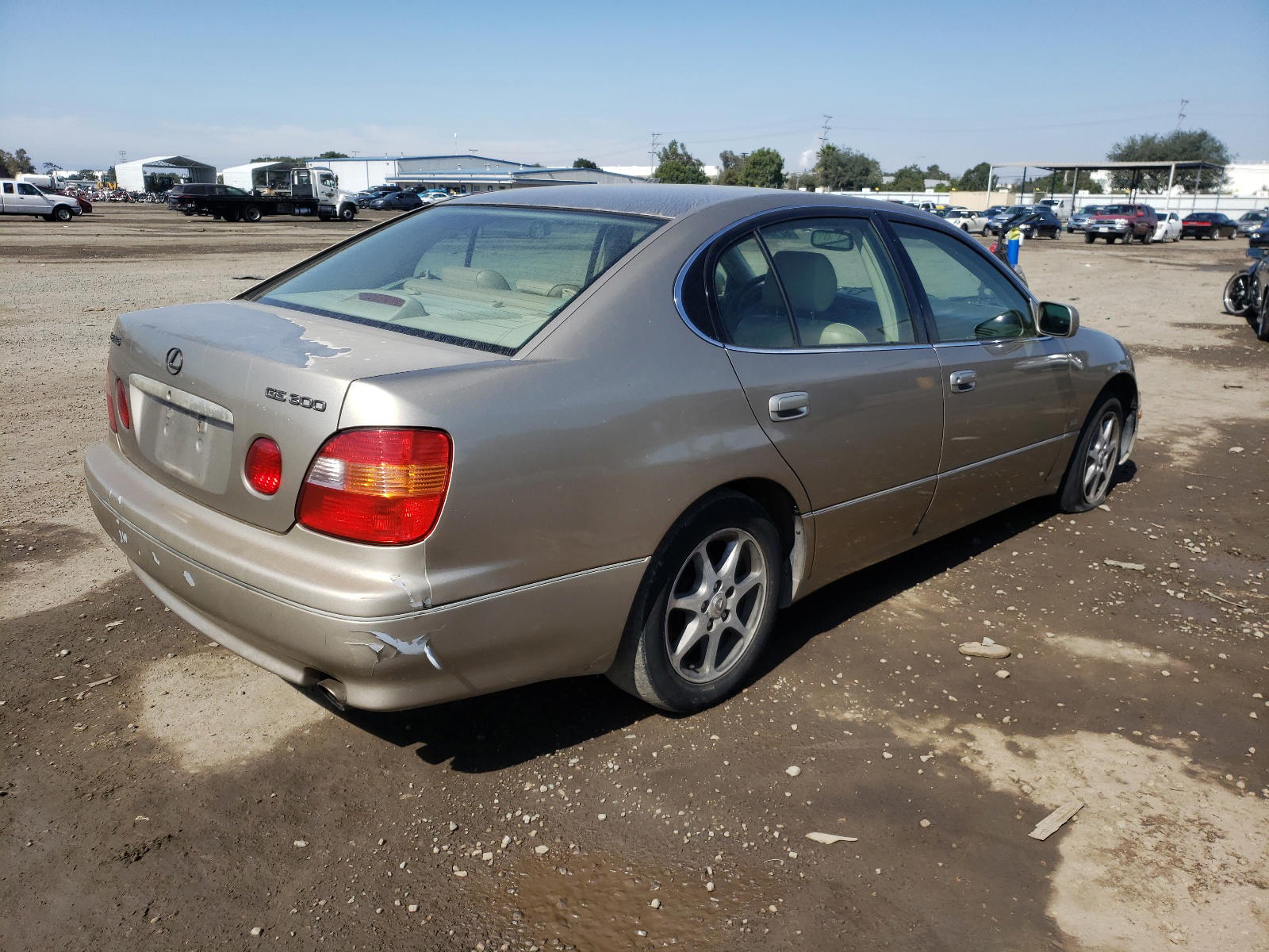 Photo 4 from auction – 2000 LEXUS GS 300 with VIN JT8BD68S8Y0113579