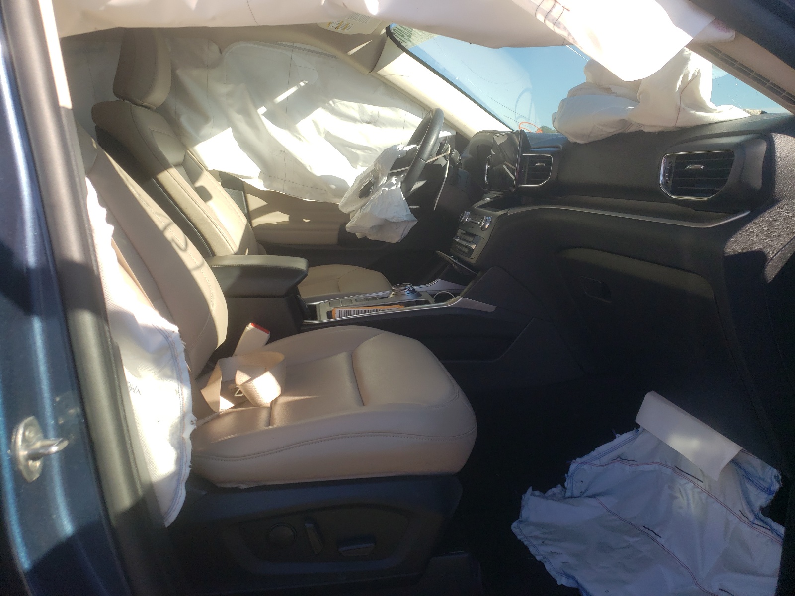 Zdjęcie 5 z aukcji – 2020 FORD EXPLORER X z VIN 1FMSK7DH1LGA76474