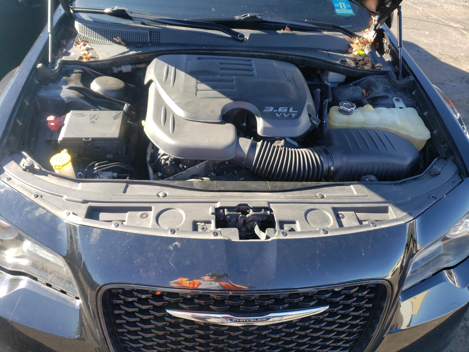 Photo 7 from auction – 2015 CHRYSLER 300 S with VIN 2C3CCAGG5FH922916