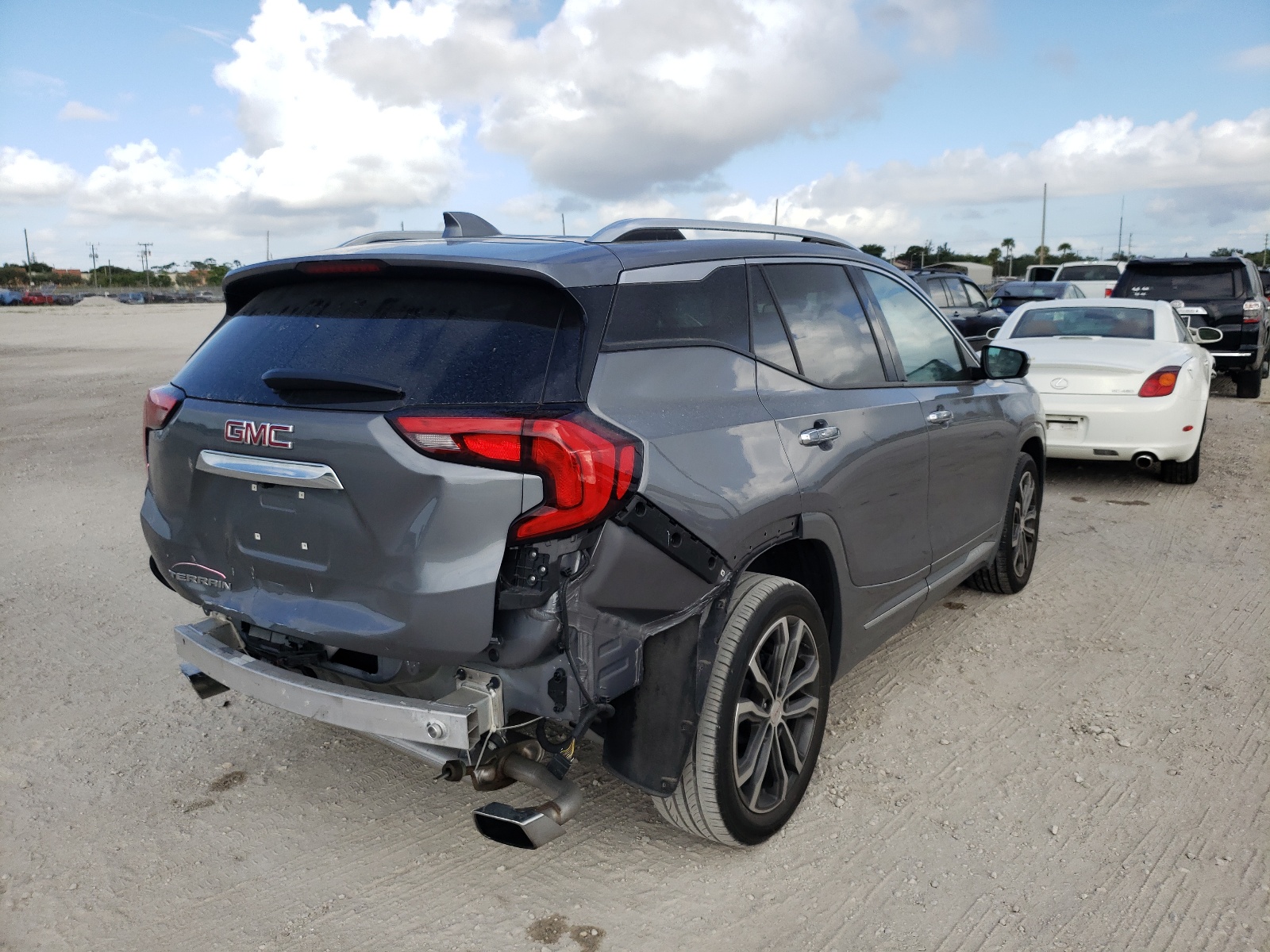 Zdjęcie 4 z aukcji – 2020 GMC TERRAIN DE z VIN 3GKALSEX0LL221672