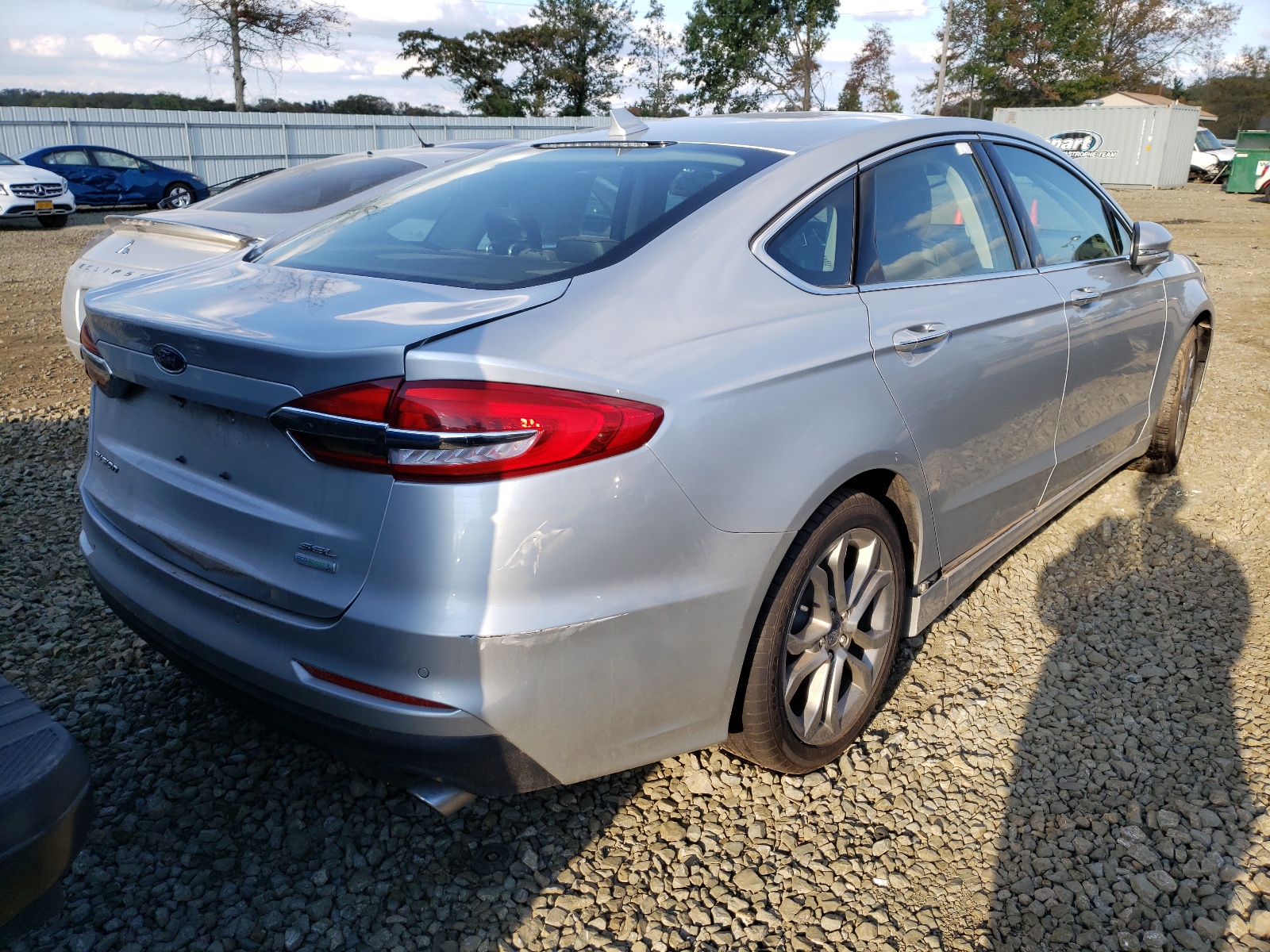 Photo 4 from auction – 2019 FORD FUSION SEL with VIN 3FA6P0CD8KR144554