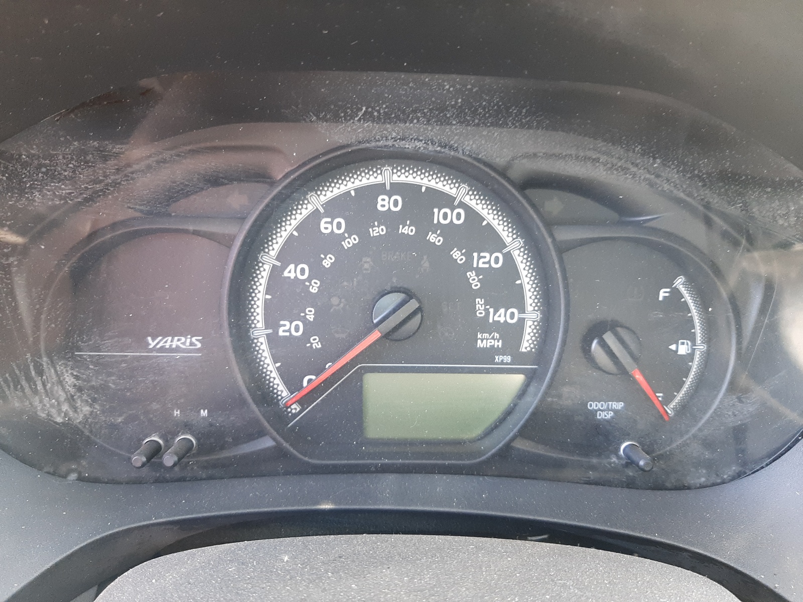 Photo 8 from auction – 2015 TOYOTA YARIS with VIN VNKKTUD32FA037511