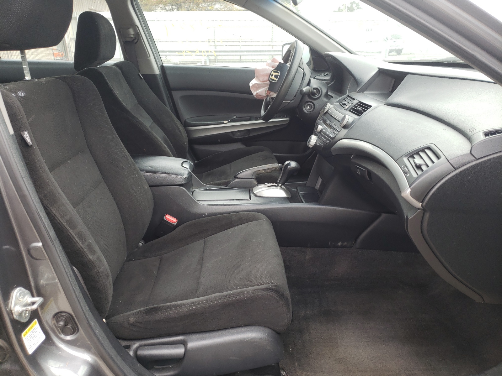 Photo 5 from auction – 2010 HONDA ACCORD EX with VIN 1HGCP2F75AA106286
