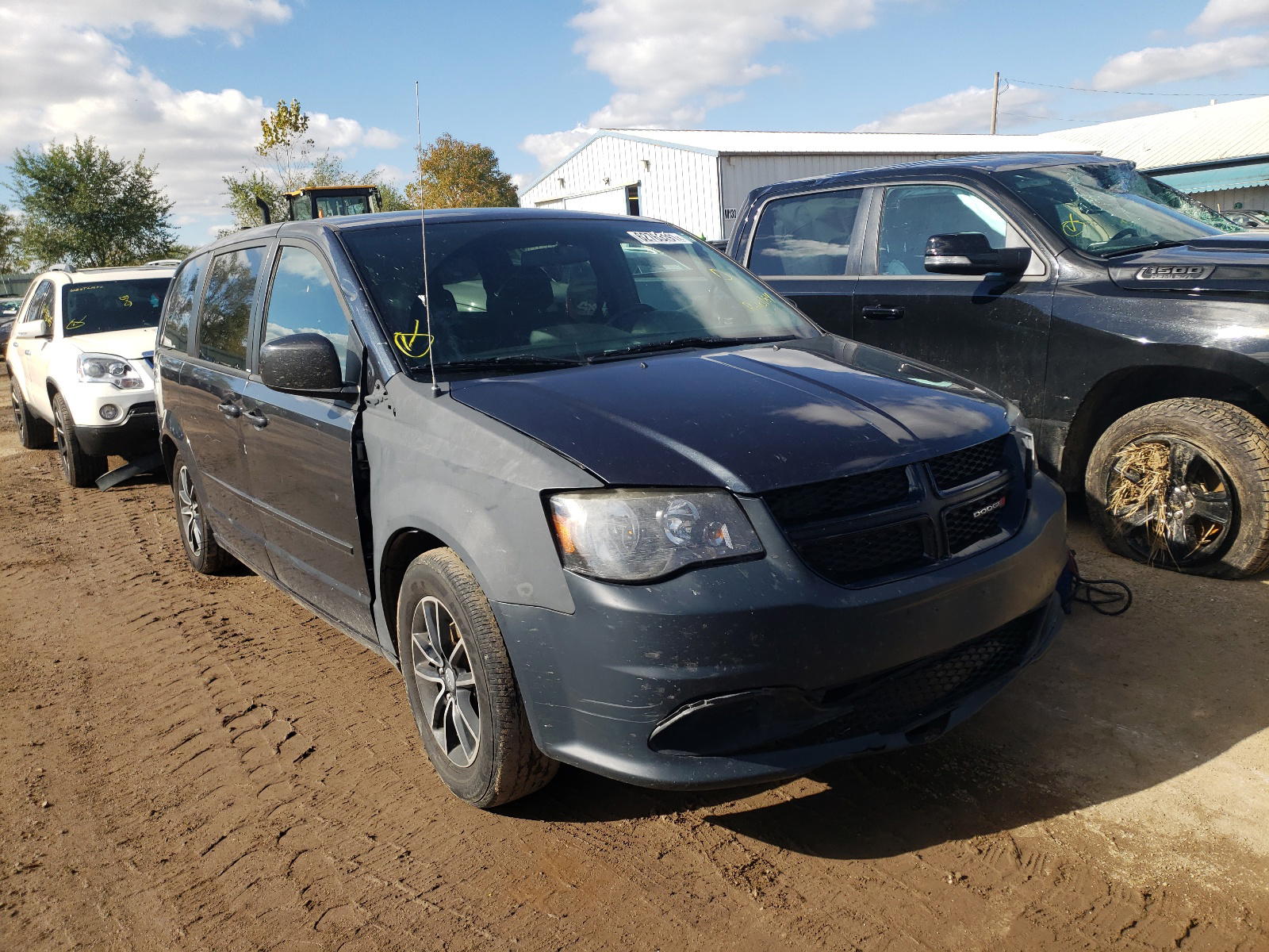 DODGE GRAND CARA 2014 with VIN 2C4RDGBG3ER201841 - Photo from auction