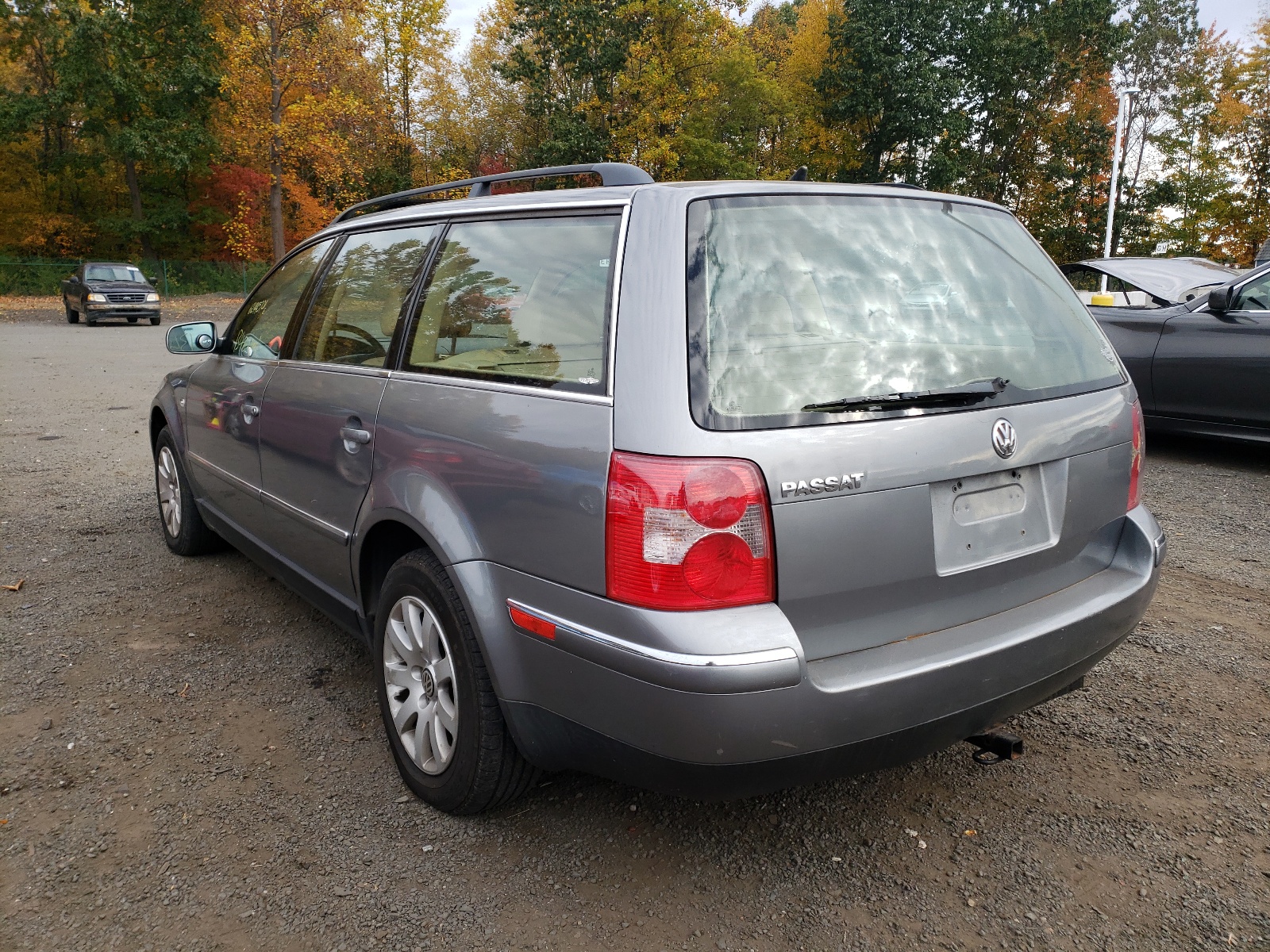 Photo 3 from auction – 2001 VOLKSWAGEN PASSAT GLS with VIN WVWVH63B81E236480