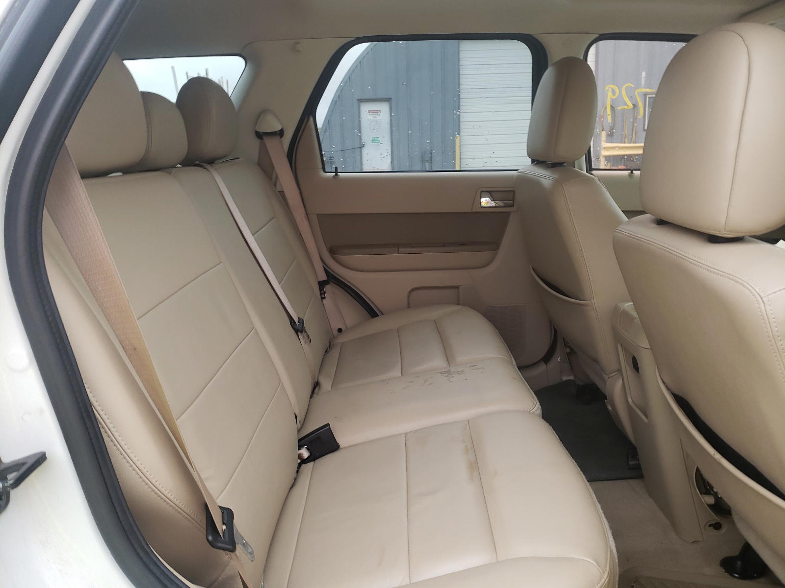 Photo 6 from auction – 2012 FORD ESCAPE LIM with VIN 1FMCU0EG2CKC05055