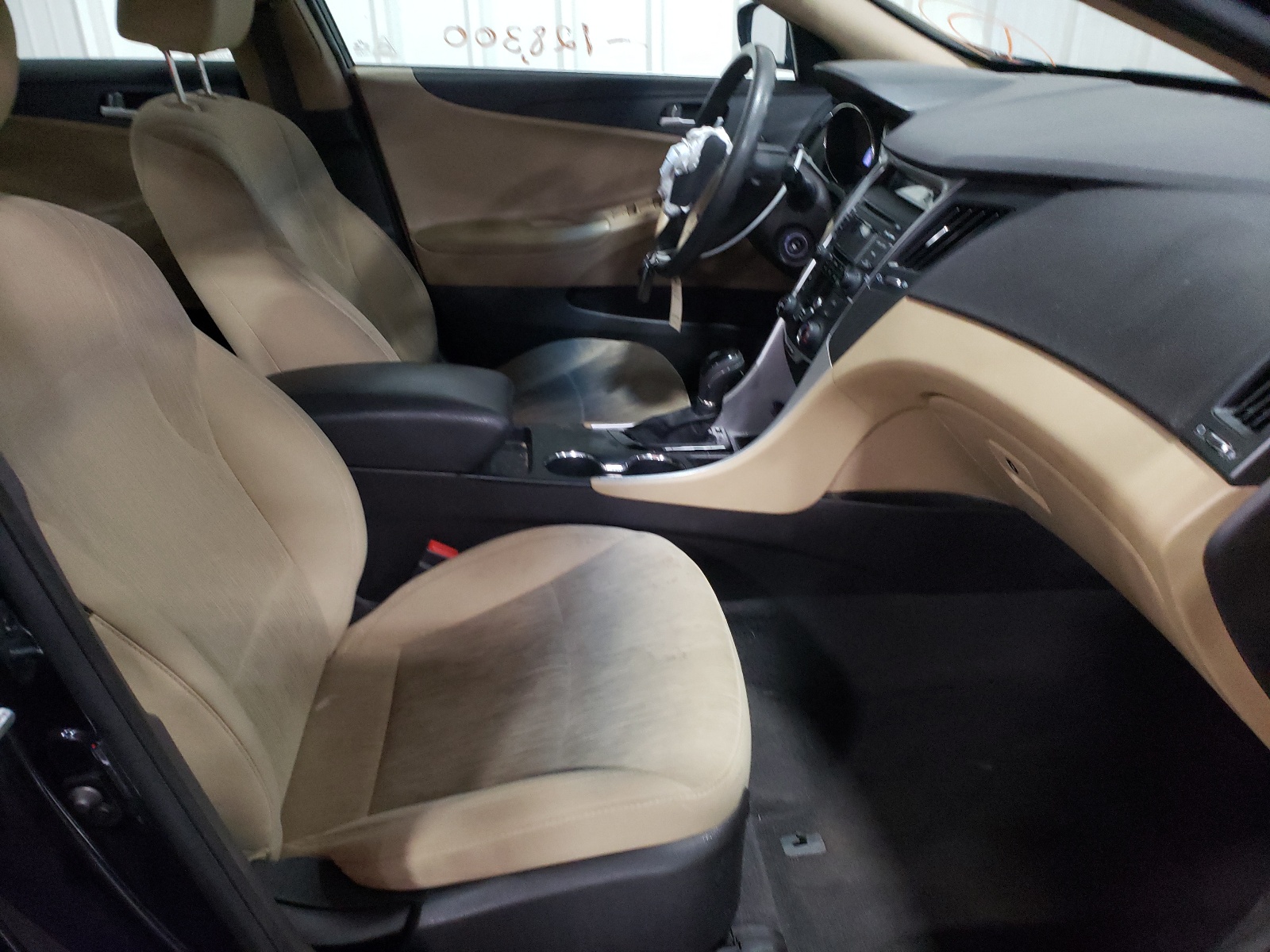 Photo 5 from auction – 2013 HYUNDAI SONATA GLS with VIN 5NPEB4ACXDH608259