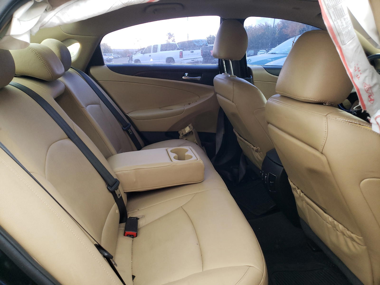 Photo 6 from auction – 2012 HYUNDAI SONATA SE with VIN 5NPEC4AB9CH494645