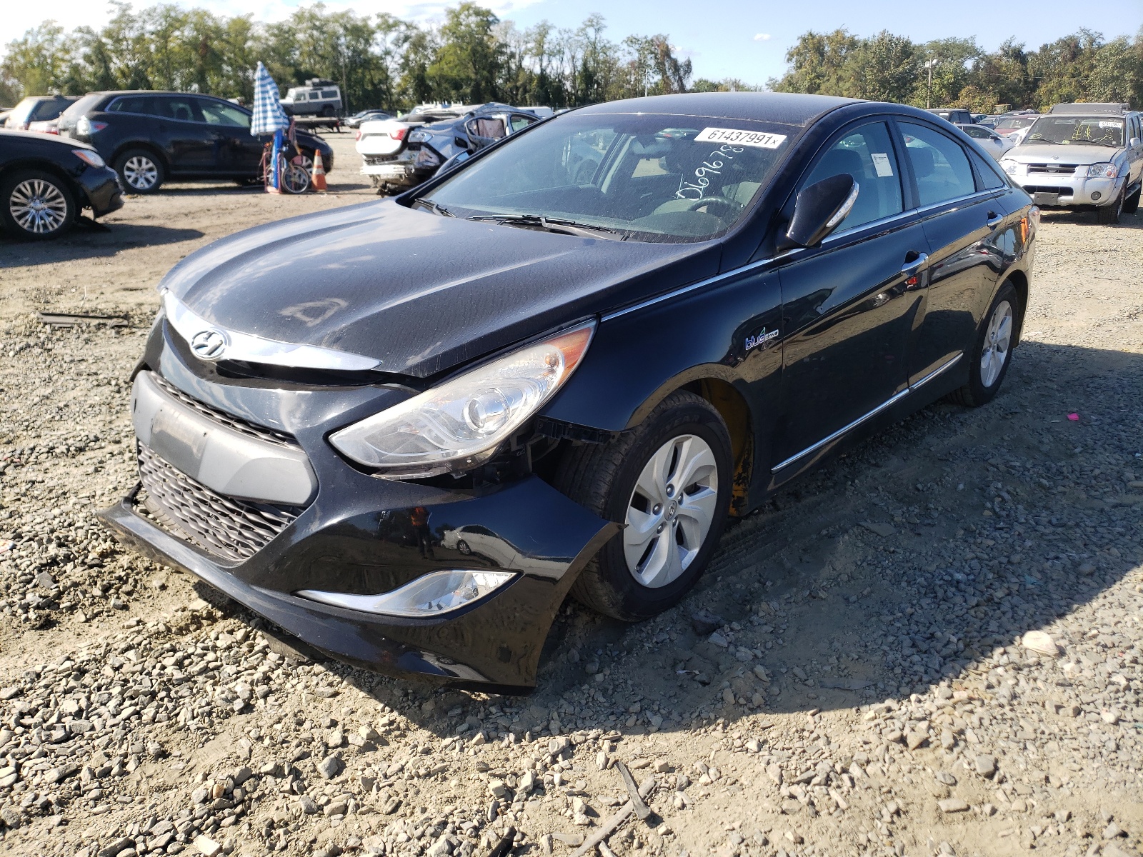 Photo 2 from auction – 2013 HYUNDAI SONATA HYB with VIN KMHEC4A46DA069678