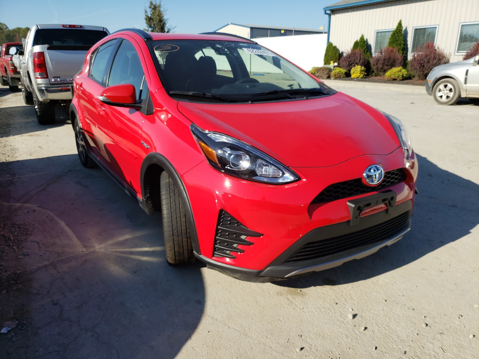 TOYOTA PRIUS C 2018 with VIN JTDKDTB33J1602862 - Photo from auction