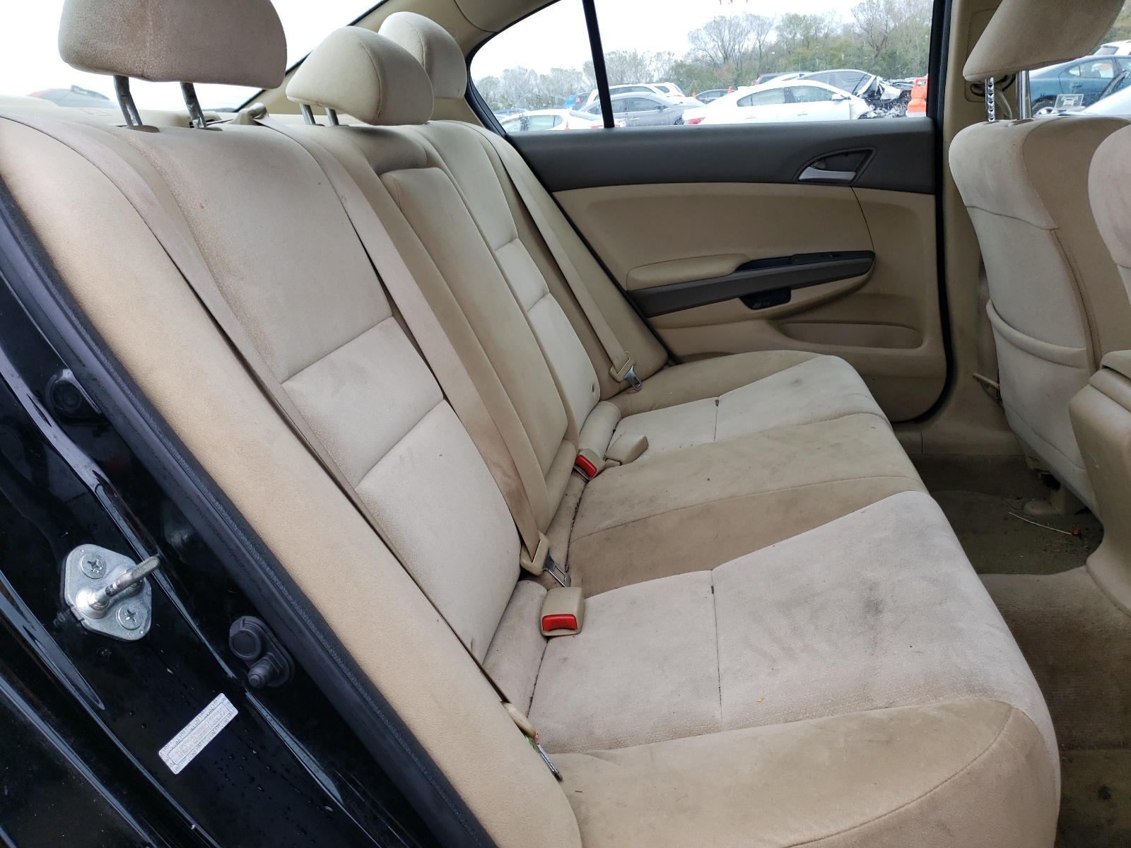Photo 6 from auction – 2010 HONDA ACCORD LXP with VIN 1HGCP2F45AA136295