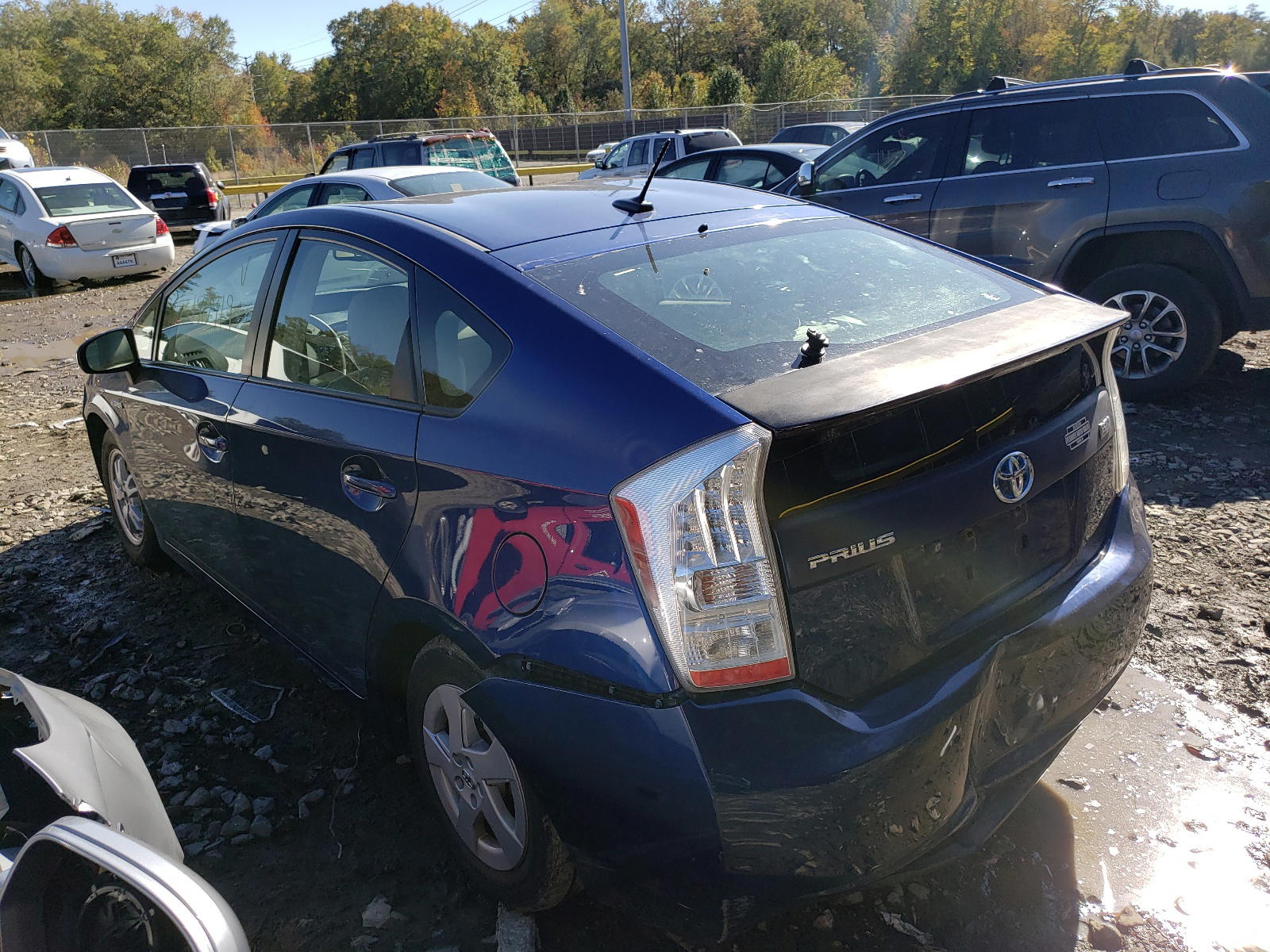 Photo 3 from auction – 2010 TOYOTA PRIUS with VIN JTDKN3DU2A0036444