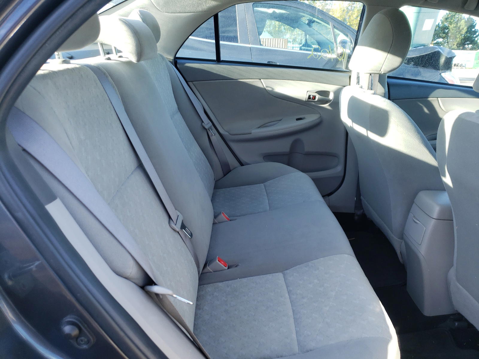 Photo 6 from auction – 2010 TOYOTA COROLLA BA with VIN 2T1BU4EE1AC197826