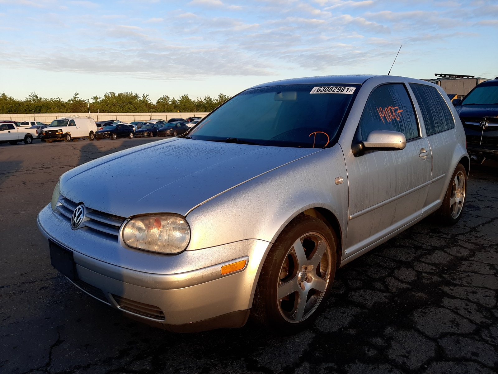 Photo 2 from auction – 2003 VOLKSWAGEN GTI with VIN 9BWDE61J934011787