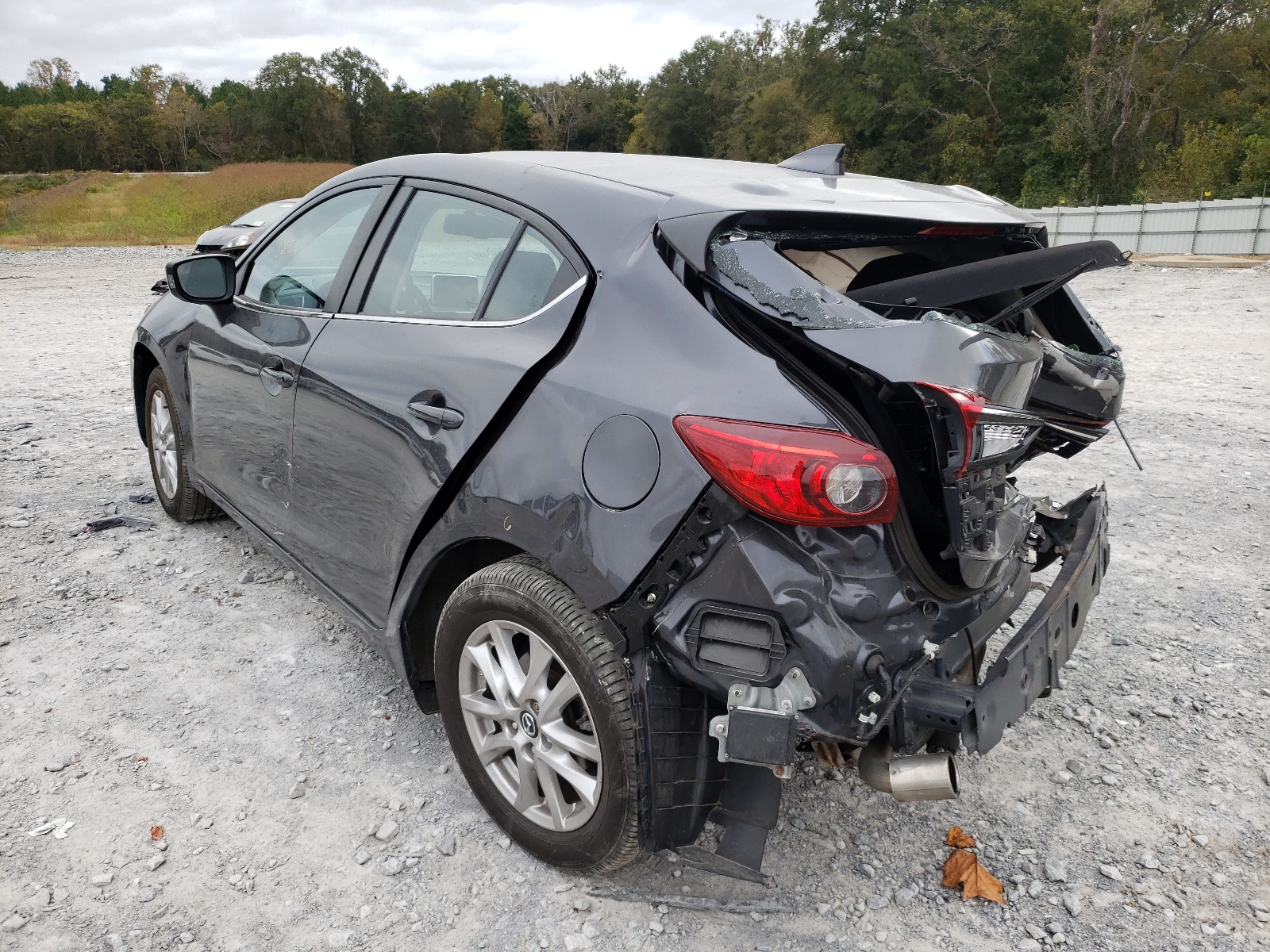 Photo 3 from auction – 2016 MAZDA 3 TOURING with VIN JM1BM1M79G1336373