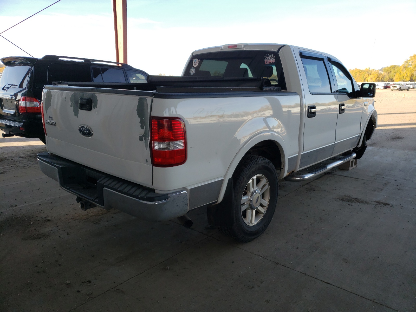 Photo 4 from auction – 2004 FORD F150 SUPER with VIN 1FTPW14564KC20519