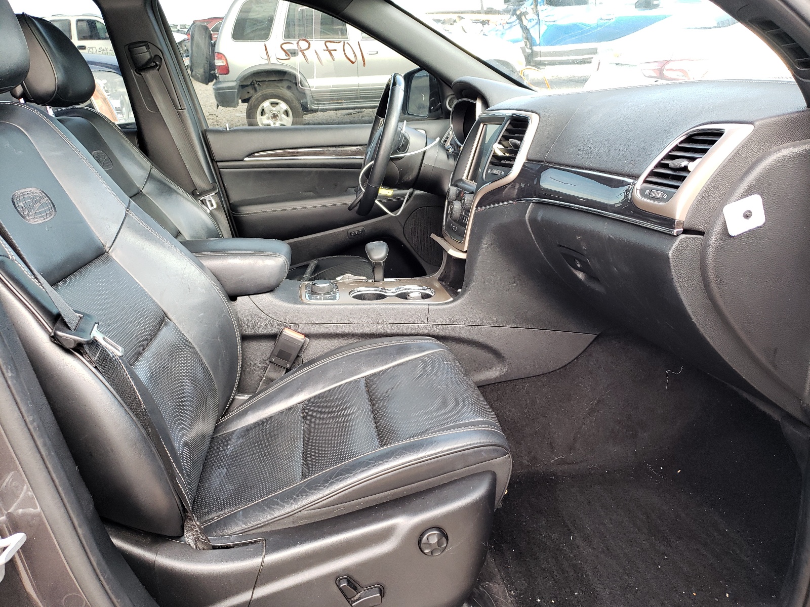 Photo 5 from auction – 2015 JEEP GRAND CHER with VIN 1C4RJFCG9FC692265