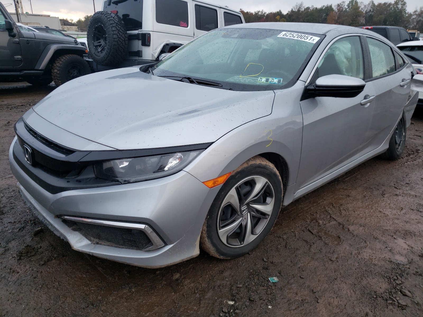 Photo 2 from auction – 2019 HONDA CIVIC LX with VIN 19XFC2F60KE200119