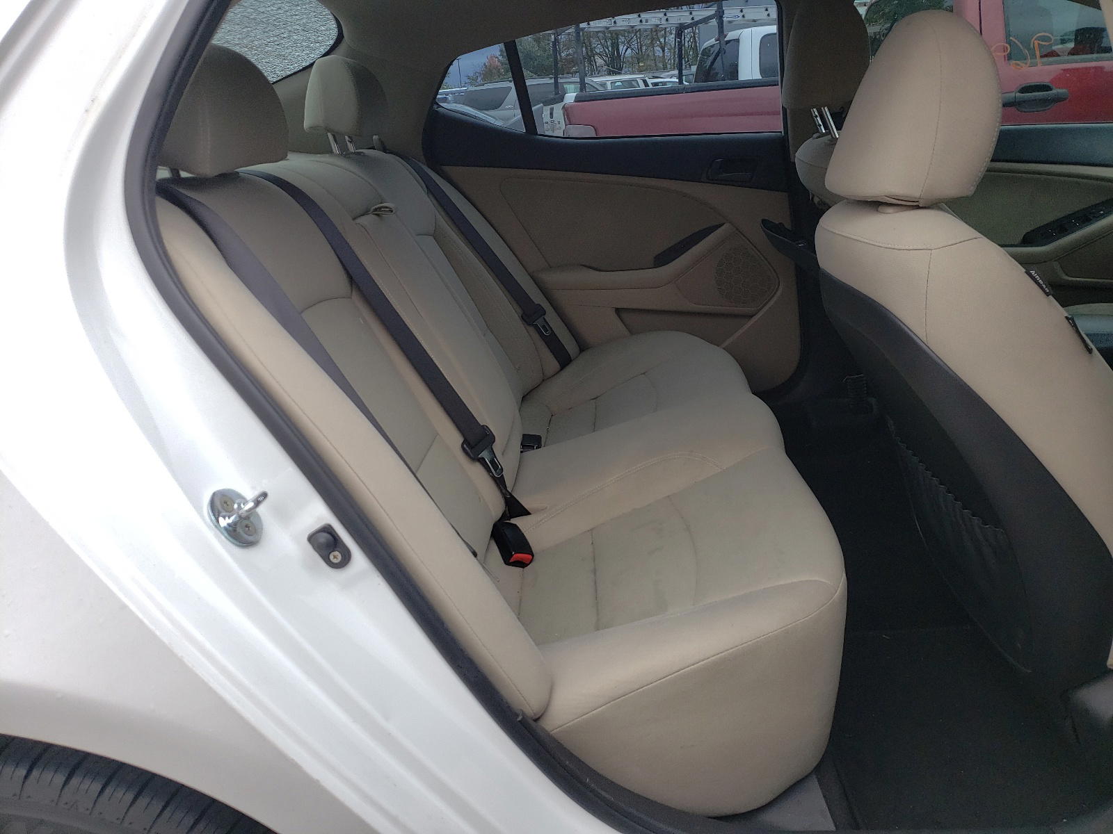 Photo 6 from auction – 2015 KIA OPTIMA LX with VIN KNAGM4A72F5546281