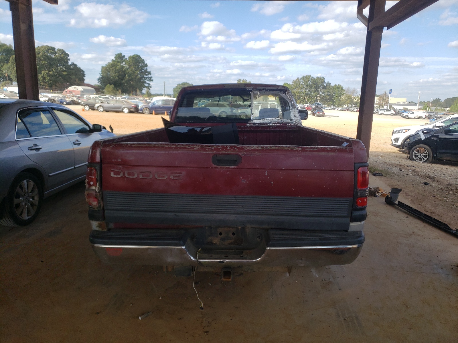Photo 6 from auction – 1996 DODGE RAM 1500 with VIN 1B7HC16Y6TS509922