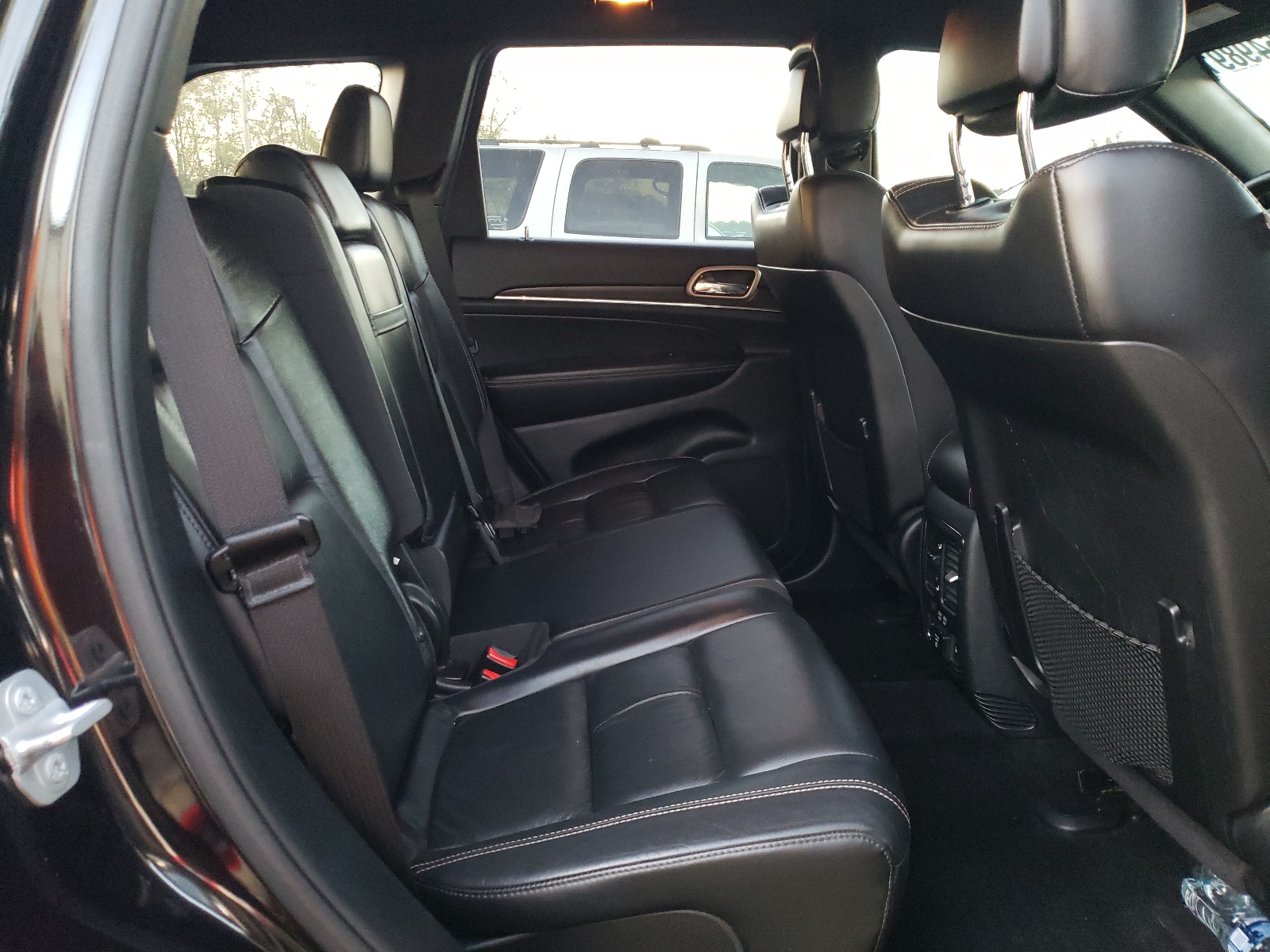Photo 6 from auction – 2014 JEEP GRAND CHER with VIN 1C4RJFBG1EC589034