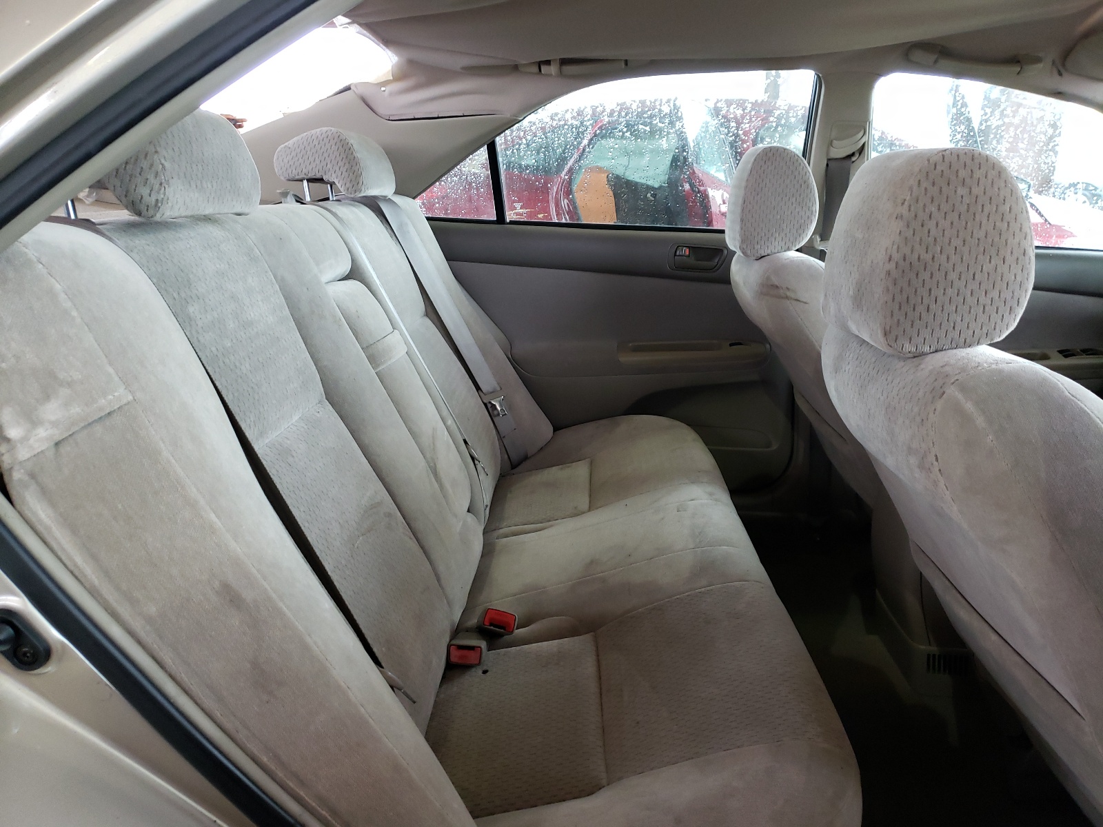 Photo 6 from auction – 2002 TOYOTA CAMRY LE with VIN 4T1BE32K62U579027