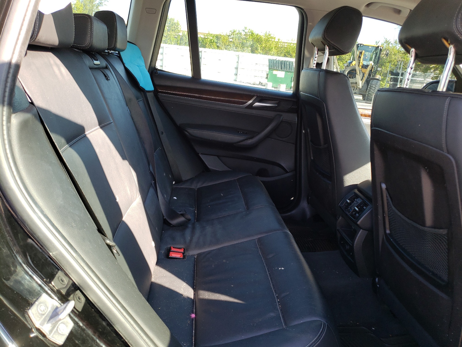 Photo 6 from auction – 2016 BMW X3 XDRIVE2 with VIN 5UXWX9C54G0D66816